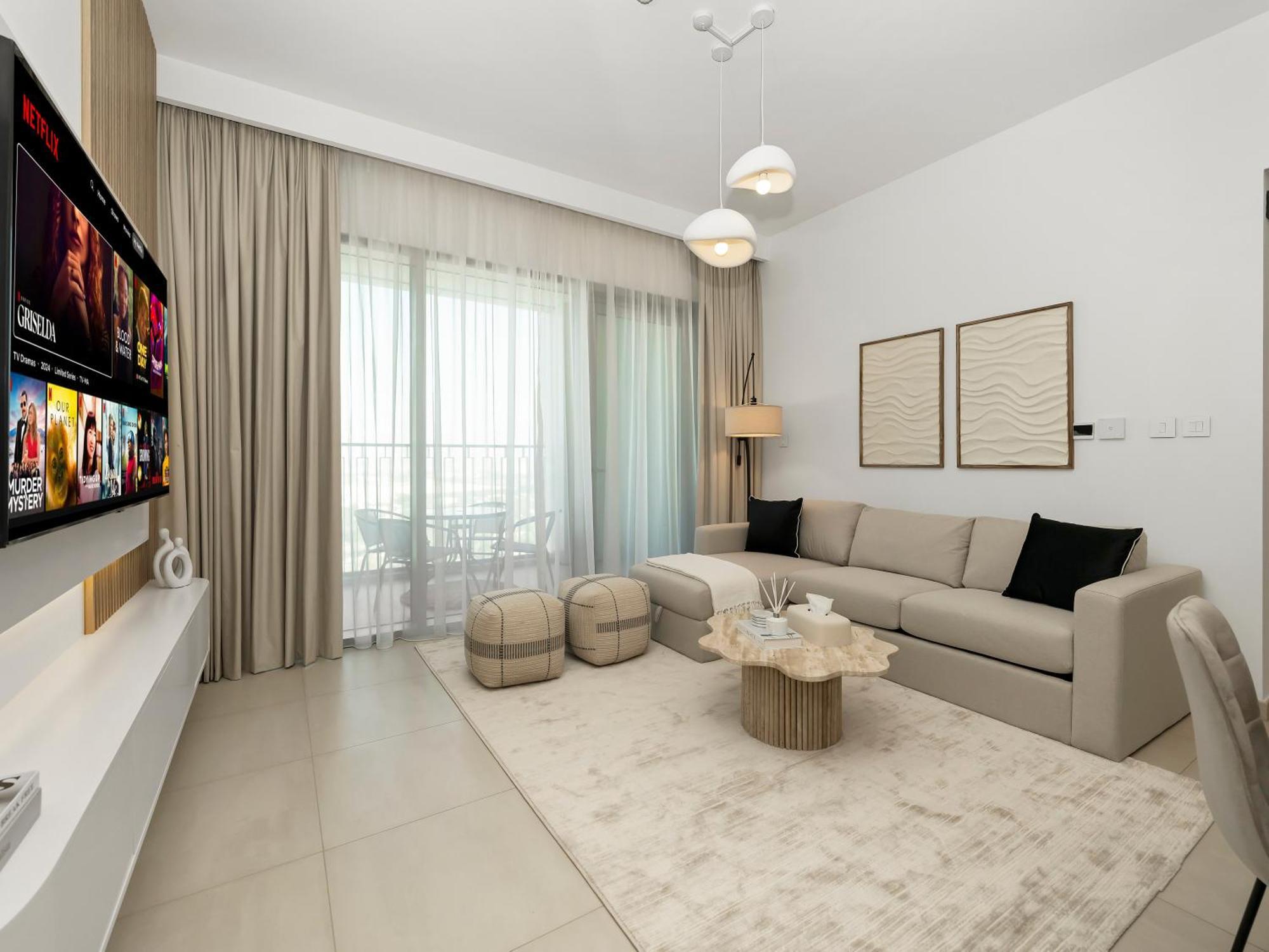 Blissful At Downtown Views Ii- 5min Walk To Mall, Burj Khalifa With Infinity Pool * Dubai