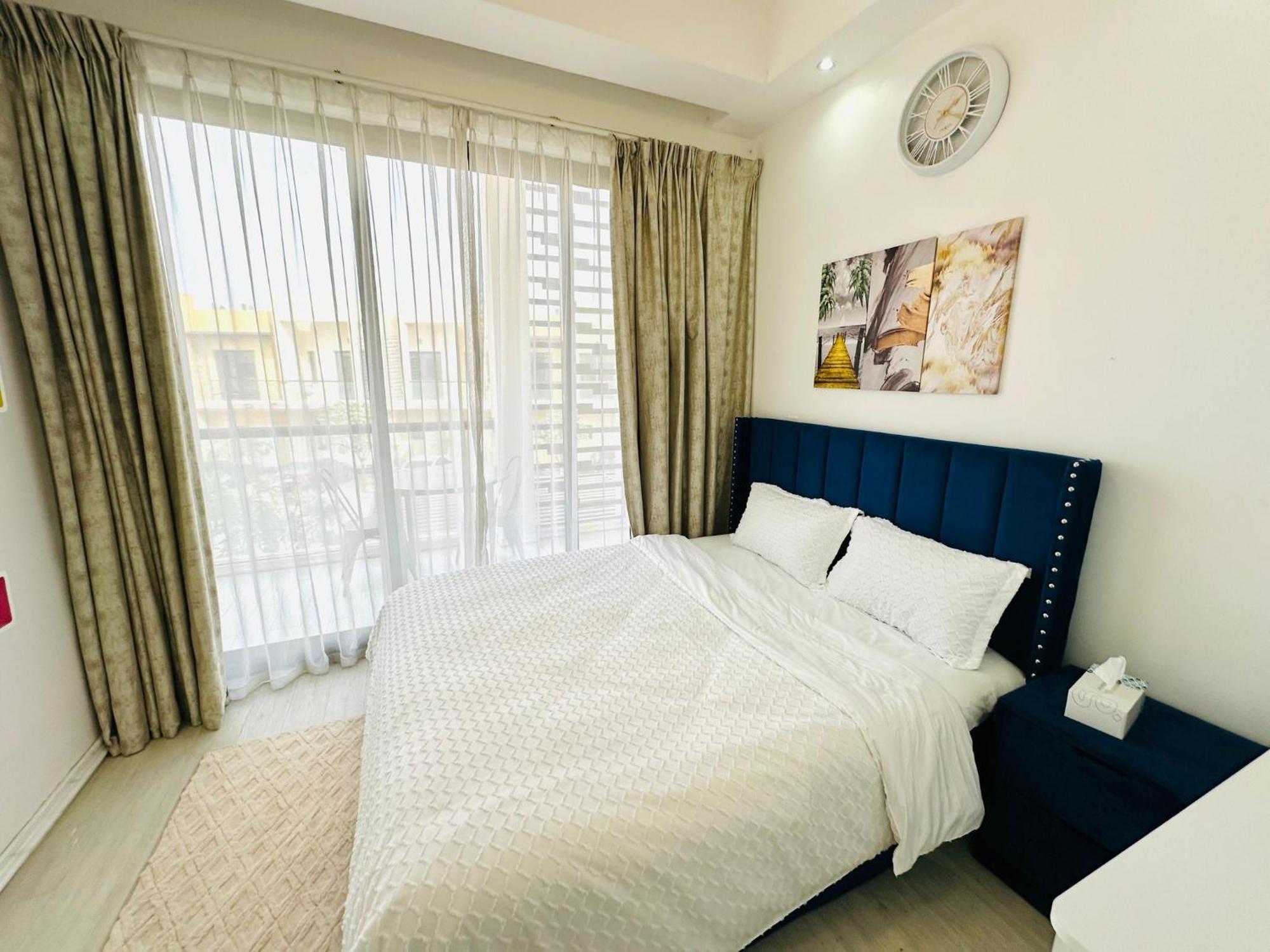 Villa Family-friendly Play Area Pool Dubai