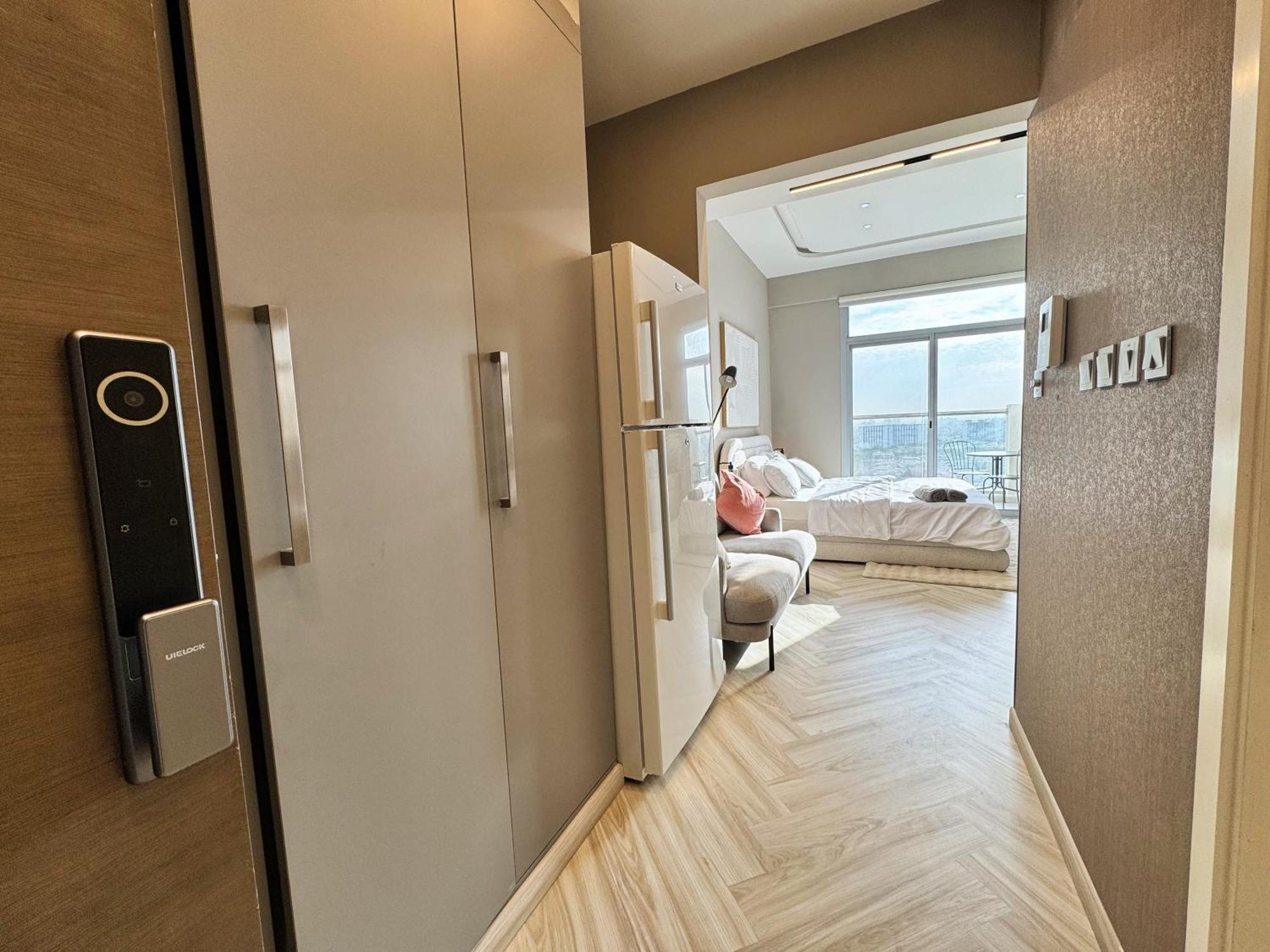 Warm And Elegant In * Dubai