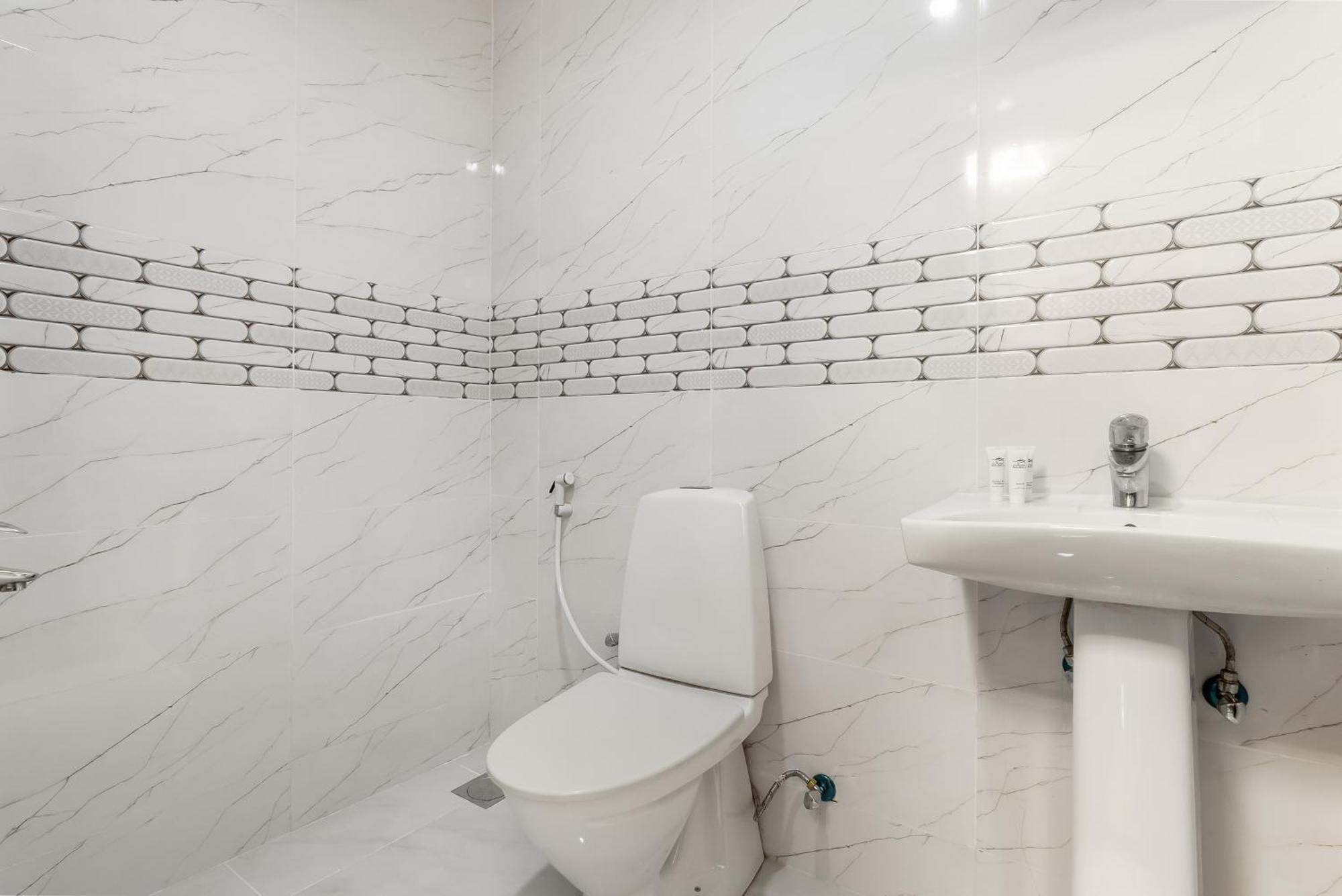 Spacious 3 Bedroom Newly Furnished - Marina *