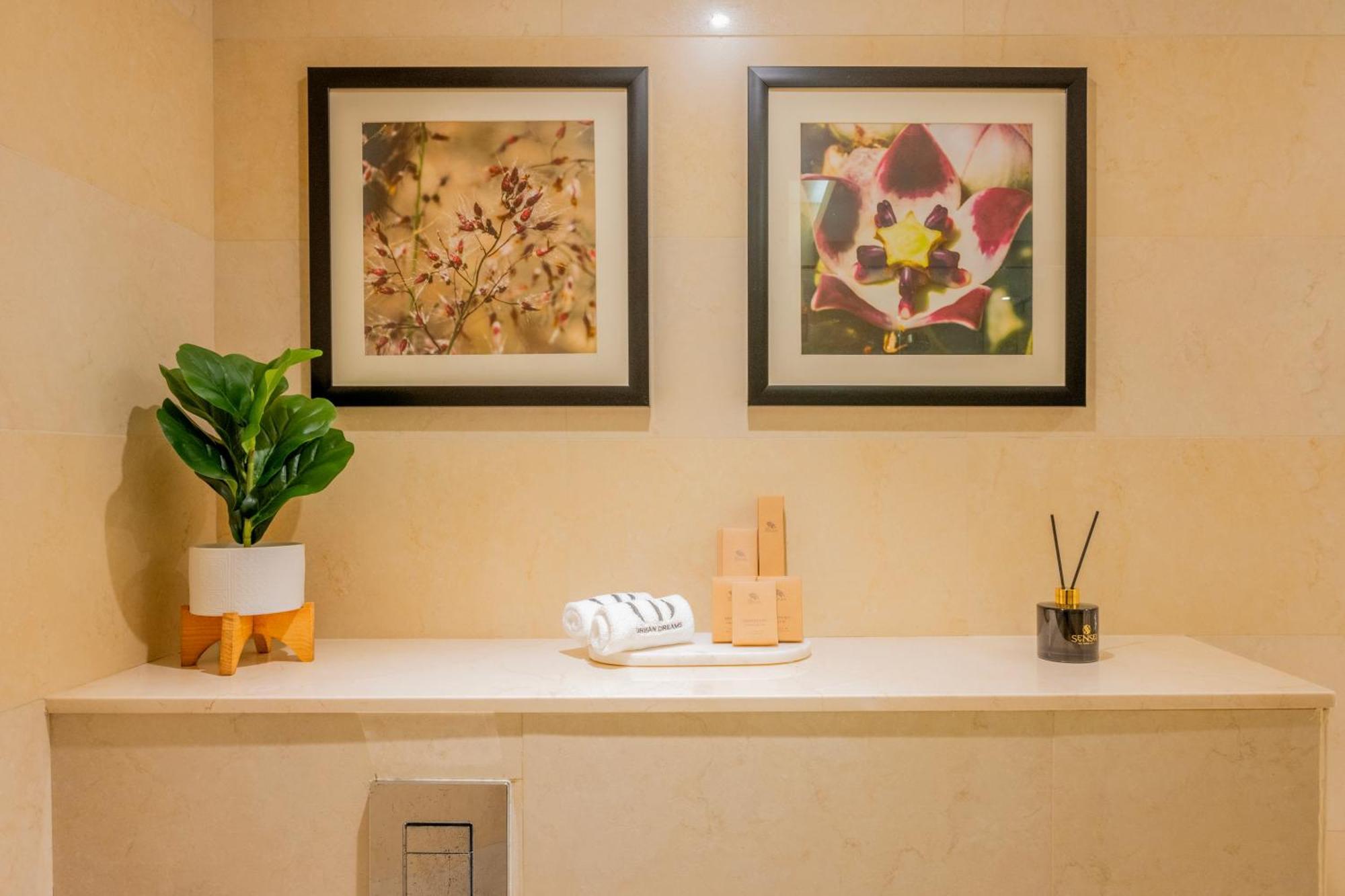 Apartment Hyatt Regency Creek Heights Residences - Boutique Concept By Udh