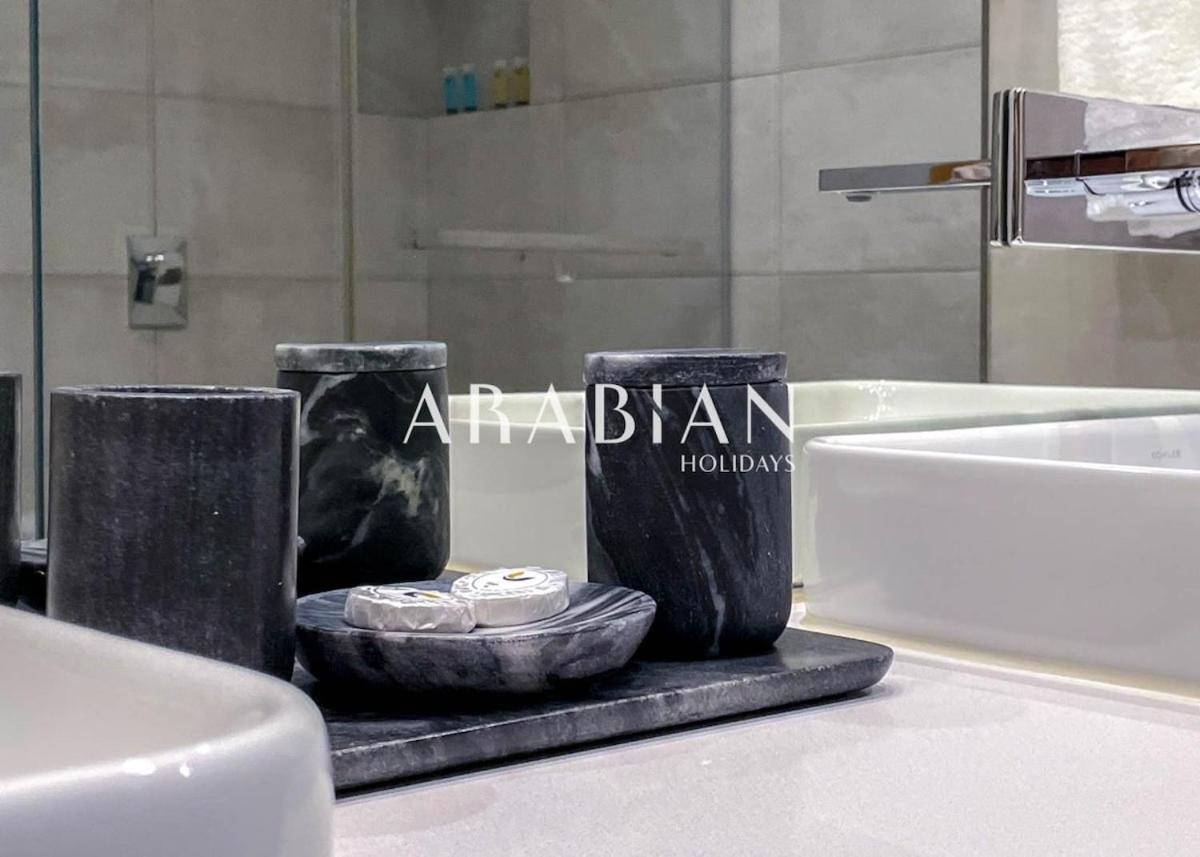 Exquisite 2br At 1 Jbr With Sea View Dubai