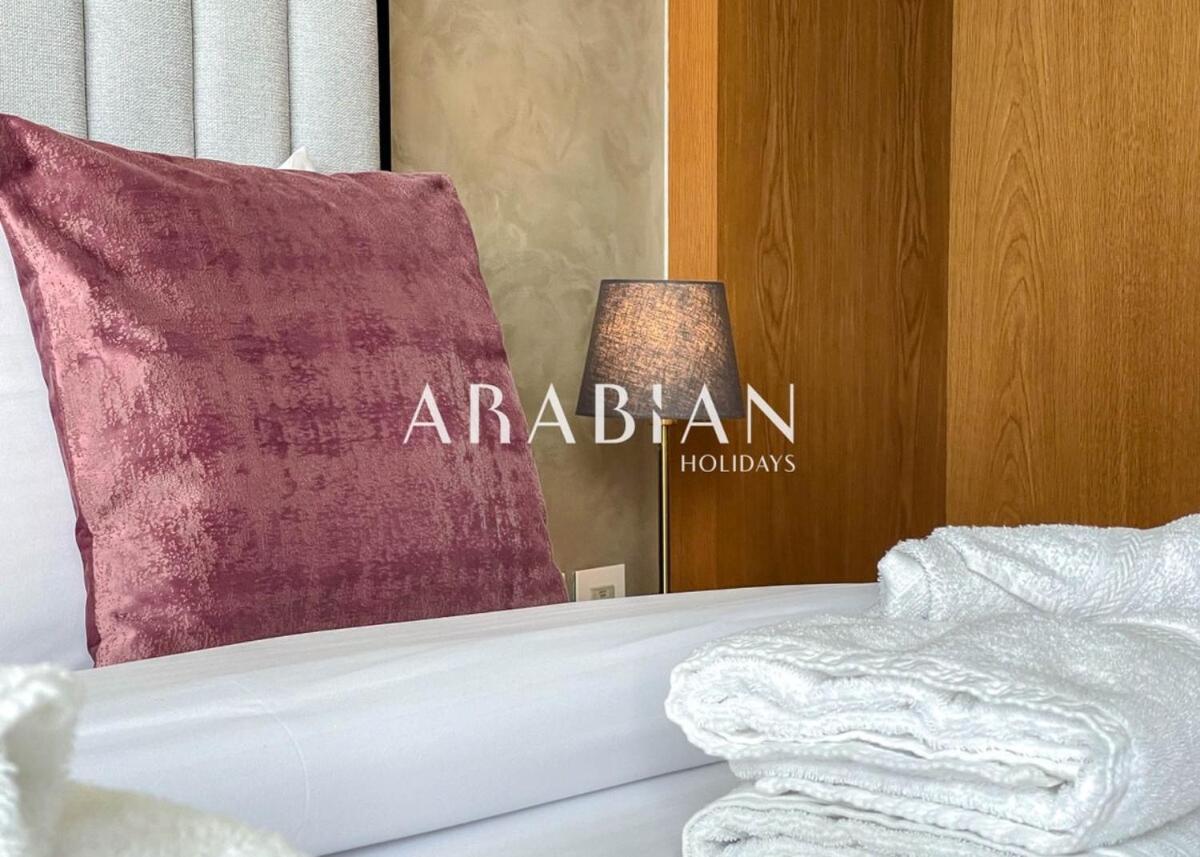 Exquisite 2br At 1 Jbr With Sea View * Dubai