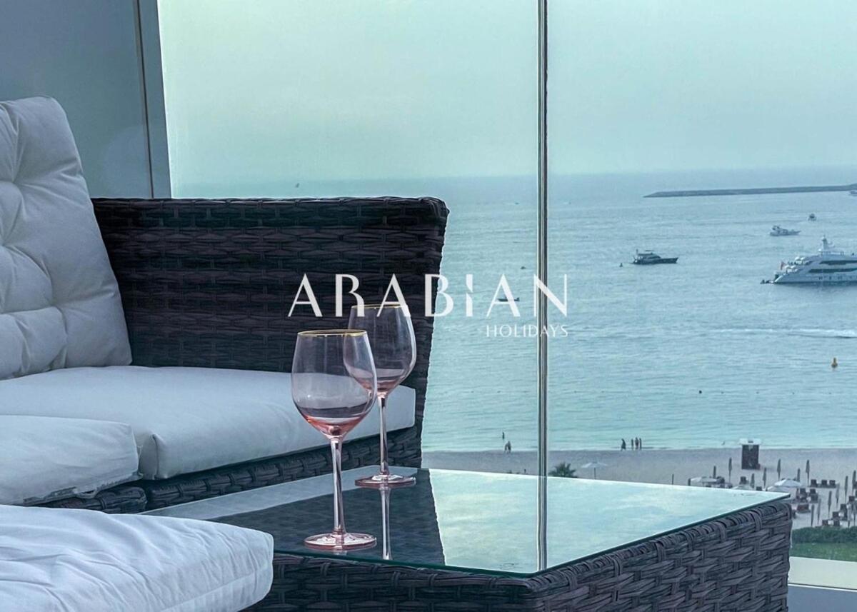 Apartment Exquisite 2br At 1 Jbr With Sea View Dubai