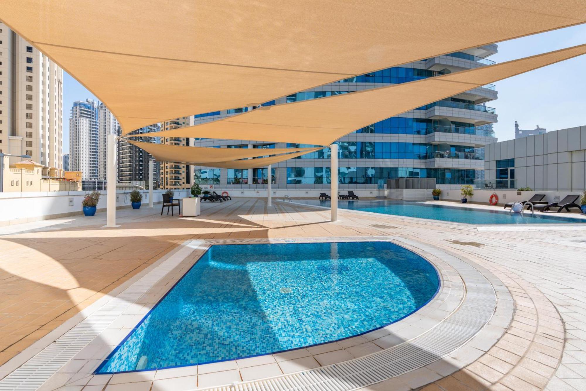 Holiday home Stylish 1-bedroom With Stunning Marina Views At Dorra Bay