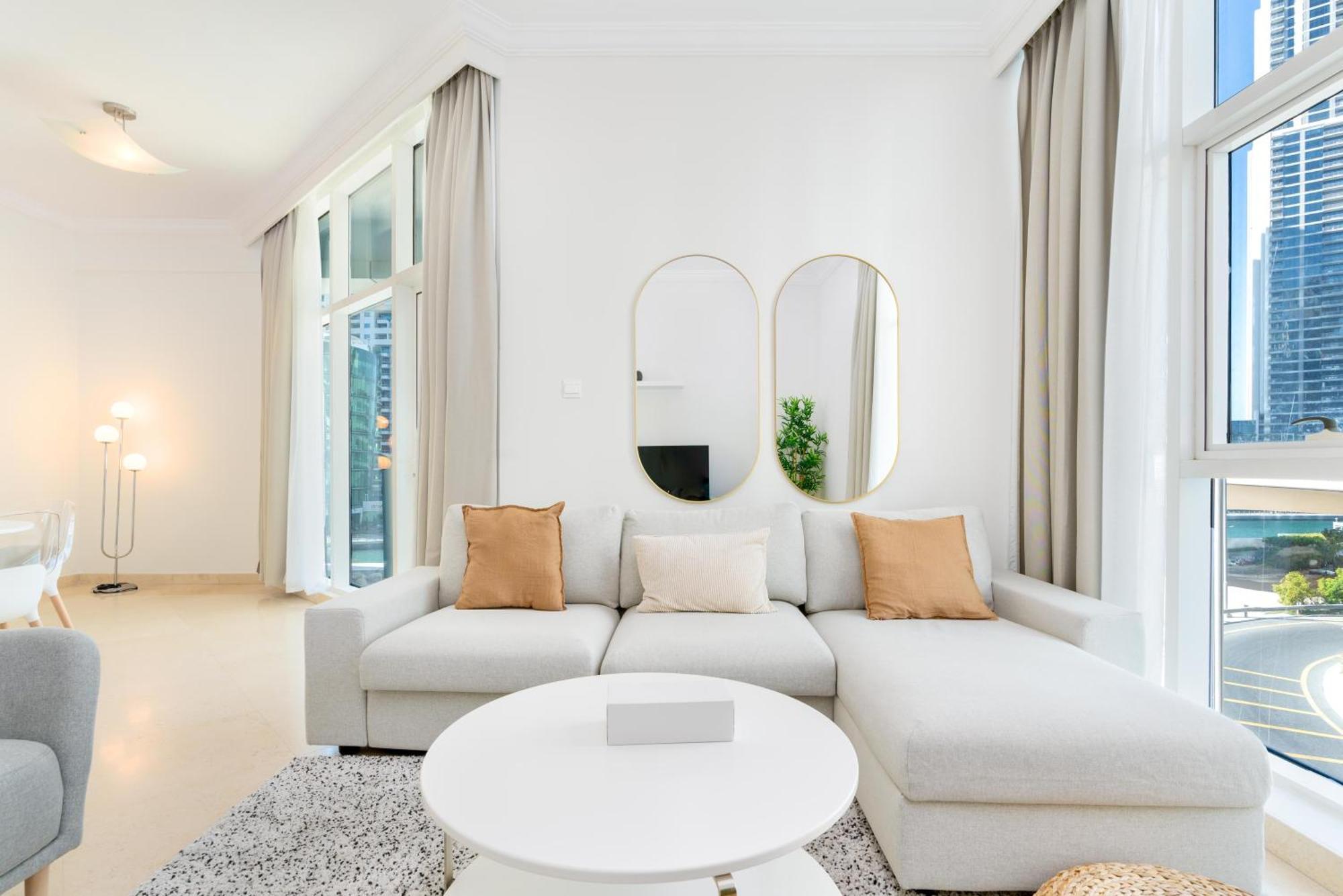 Stylish 1-bedroom With Stunning Marina Views At Dorra Bay Holiday home
