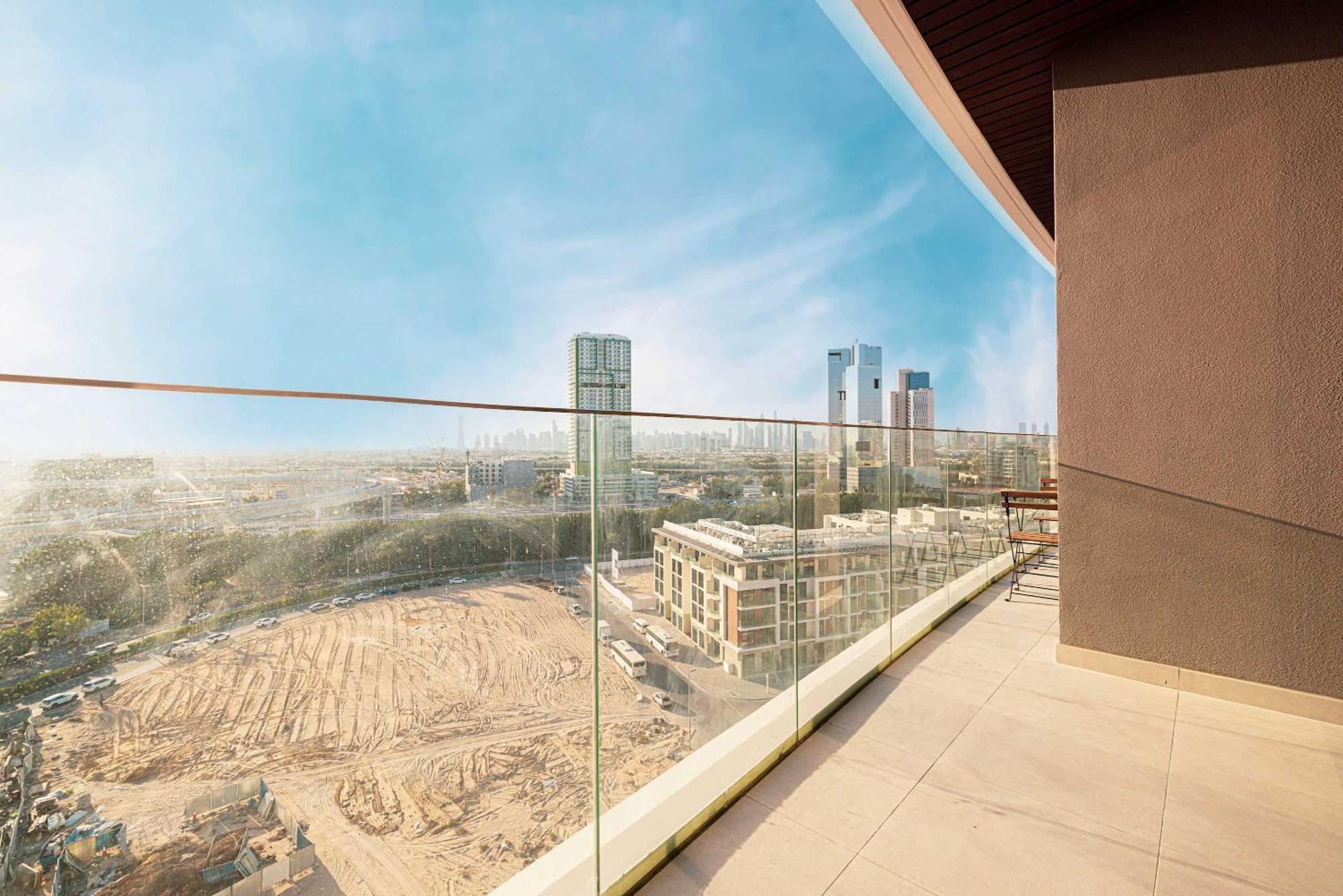 Modern 1-bedroom With Luxurious Amenities In Jvc * Dubai