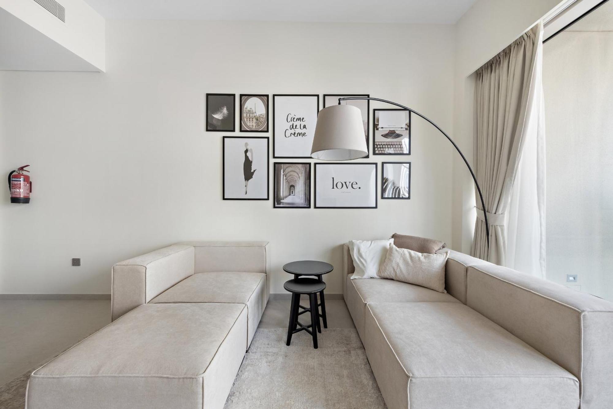 Vayk - Refined & Trendy 1-bedroom In Downtown Apartment *