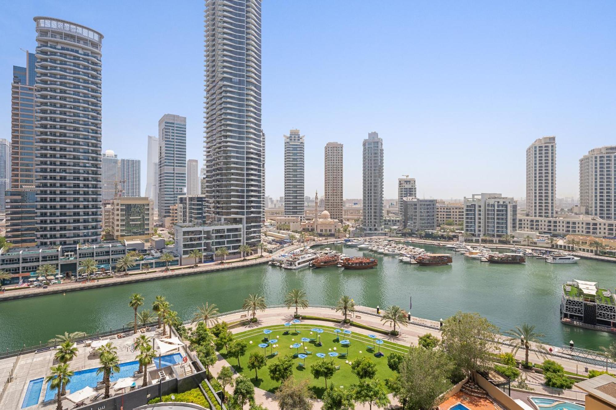 Vayk - Premium 2br In Marina Apartment Dubai