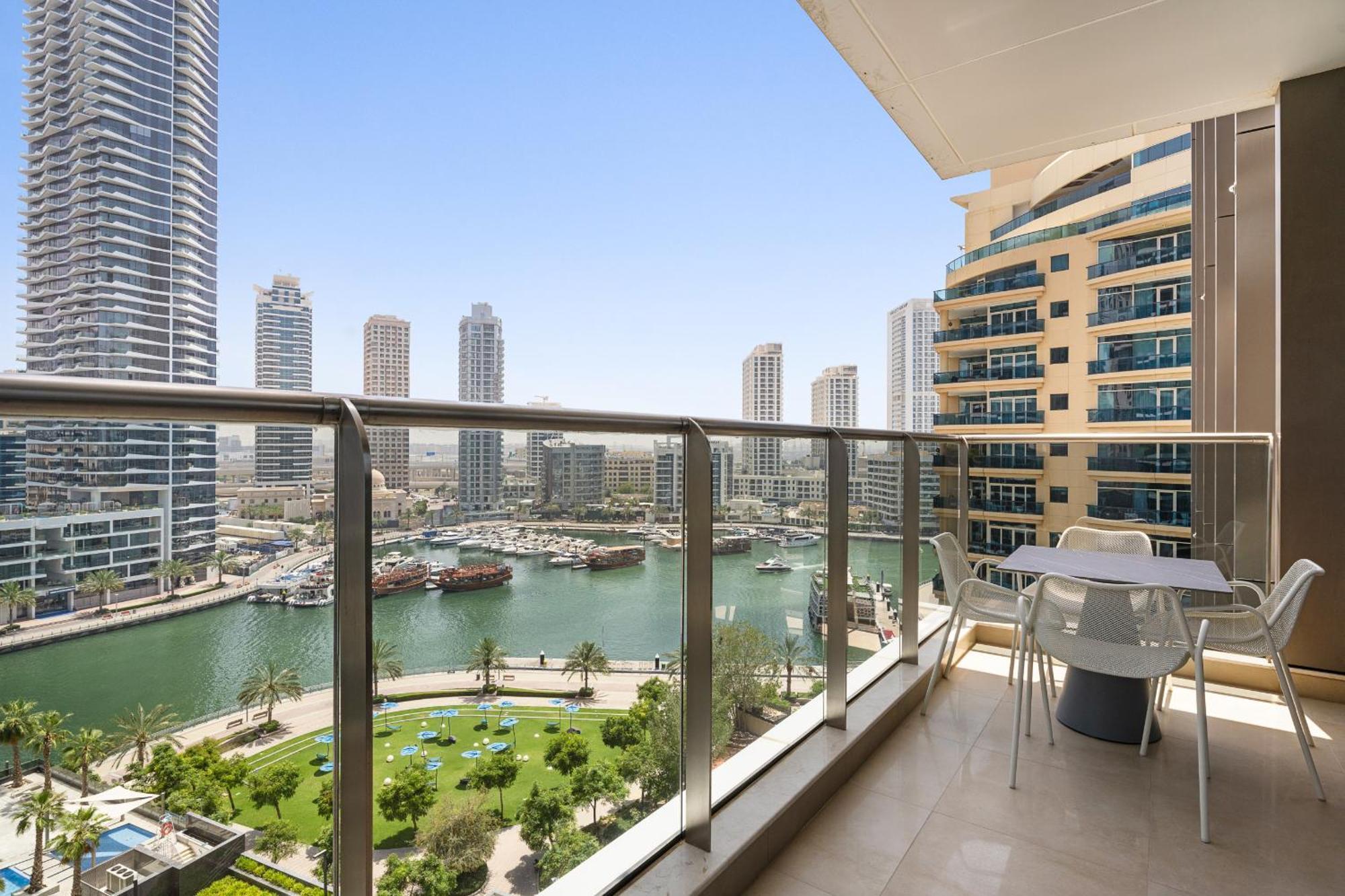 Vayk - Premium 2br In Marina *