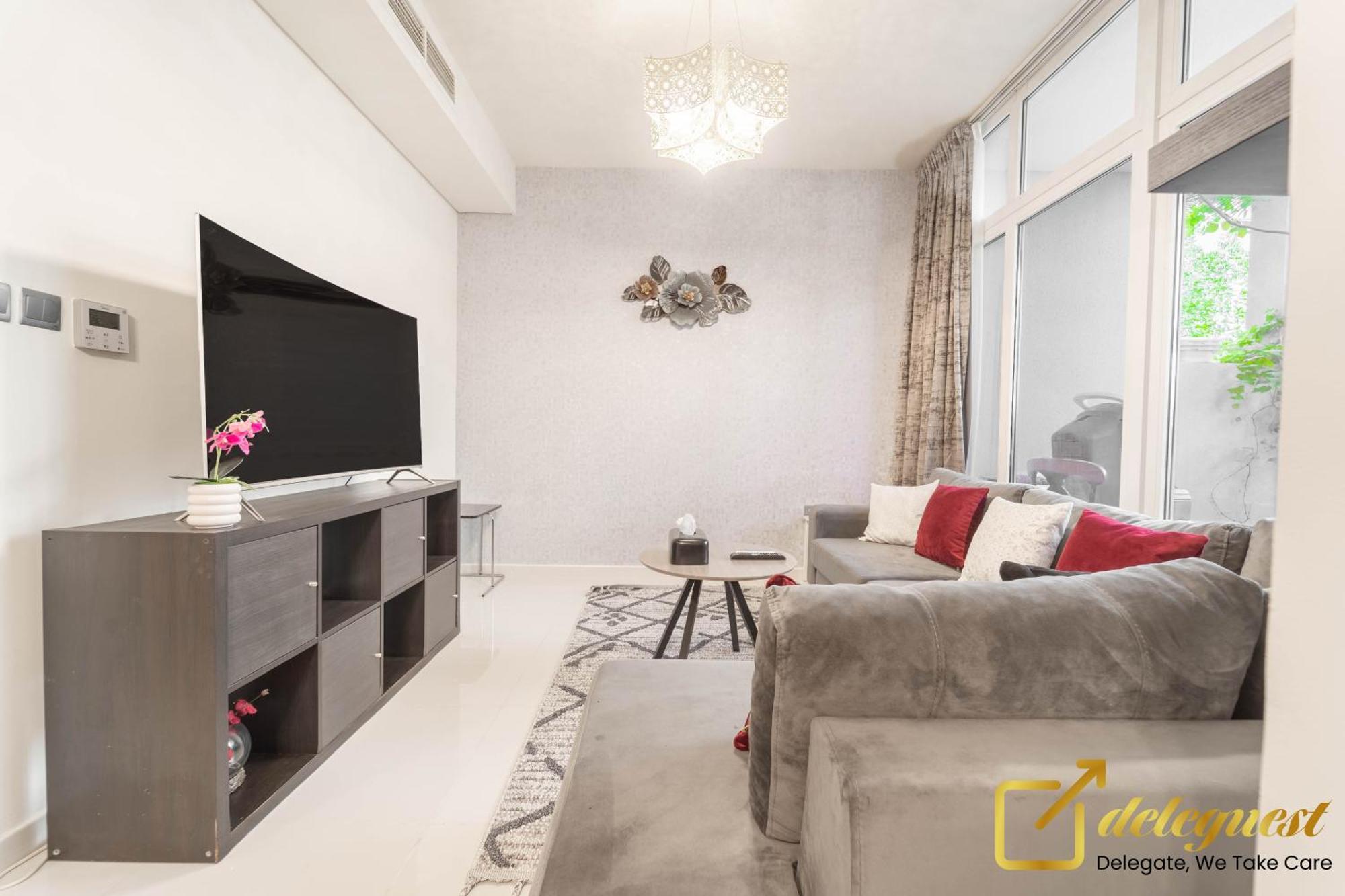 Tranquil 3br Townhouse In Damac Hills2 By Deleguest Villa