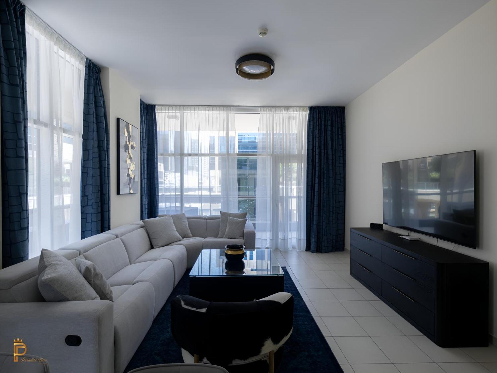 Apartment Paradise View Bay Square Dubai