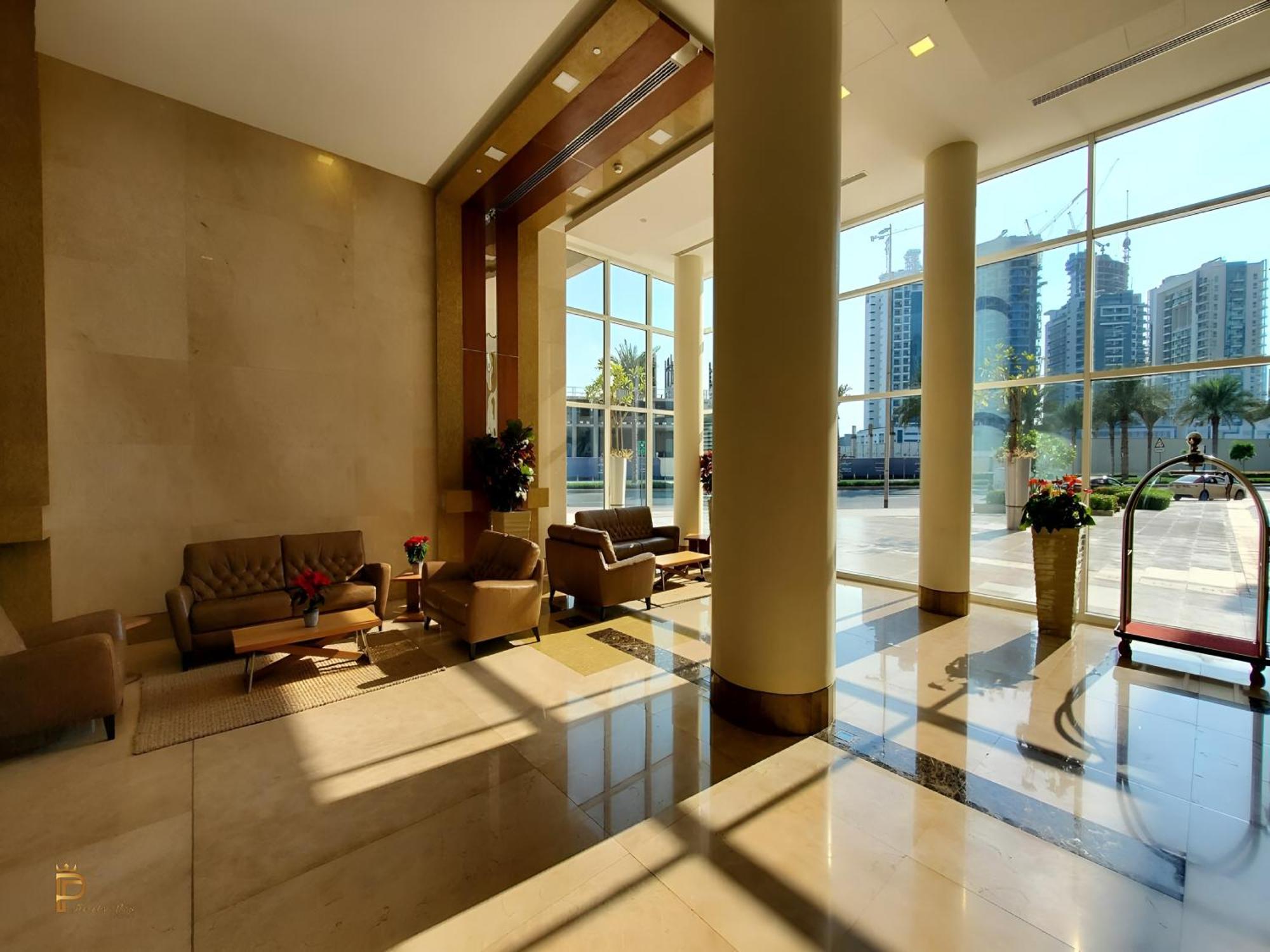 Paradise View Bay Square Apartment