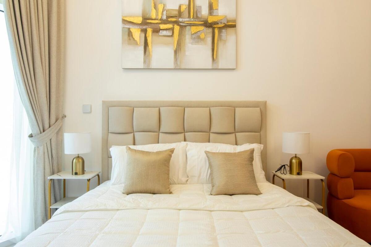 Millenium Binghatti Residences Business Bay- Stylish With Canal View Apartment