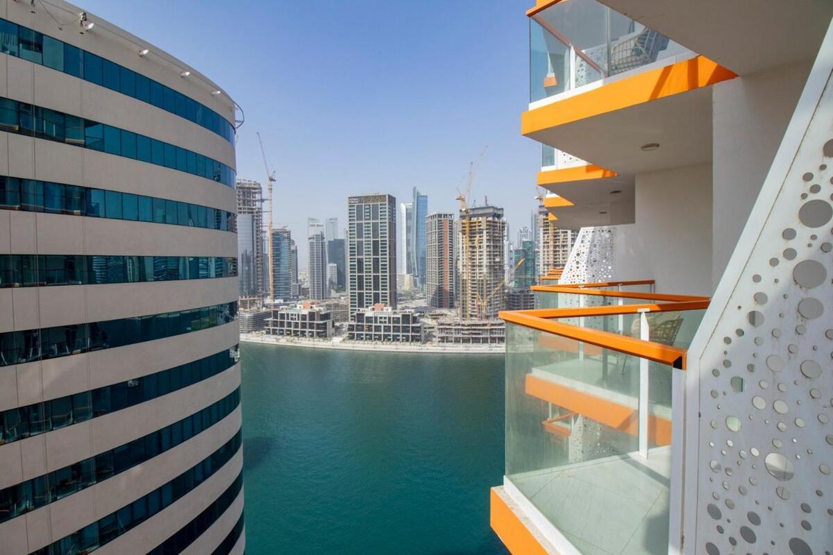 Millenium Binghatti Residences Business Bay- Stylish With Canal View Apartment Dubai