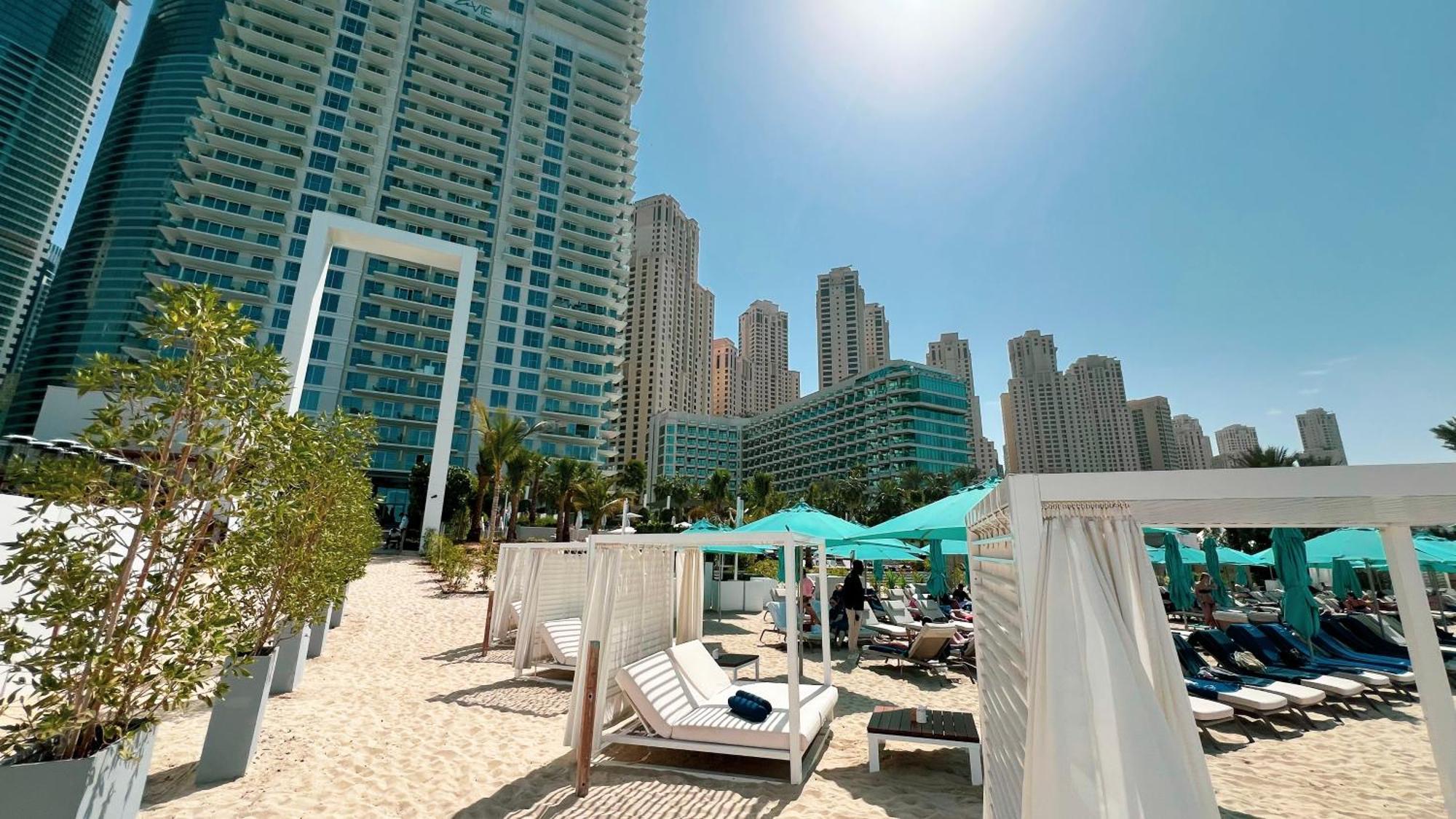 Apartment Excellent 2 Bedrooms With Sea View! Private Beach, La Vie In Jbr!