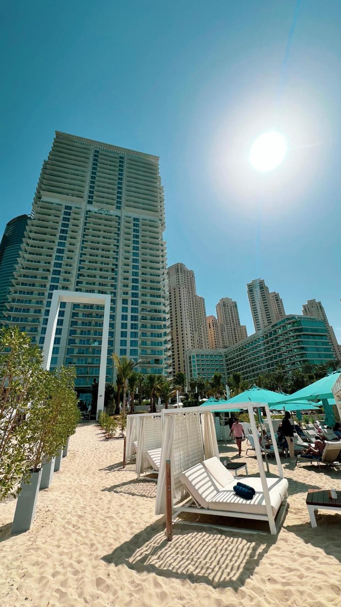 Excellent 2 Bedrooms With Sea View! Private Beach, La Vie In Jbr! * Dubai