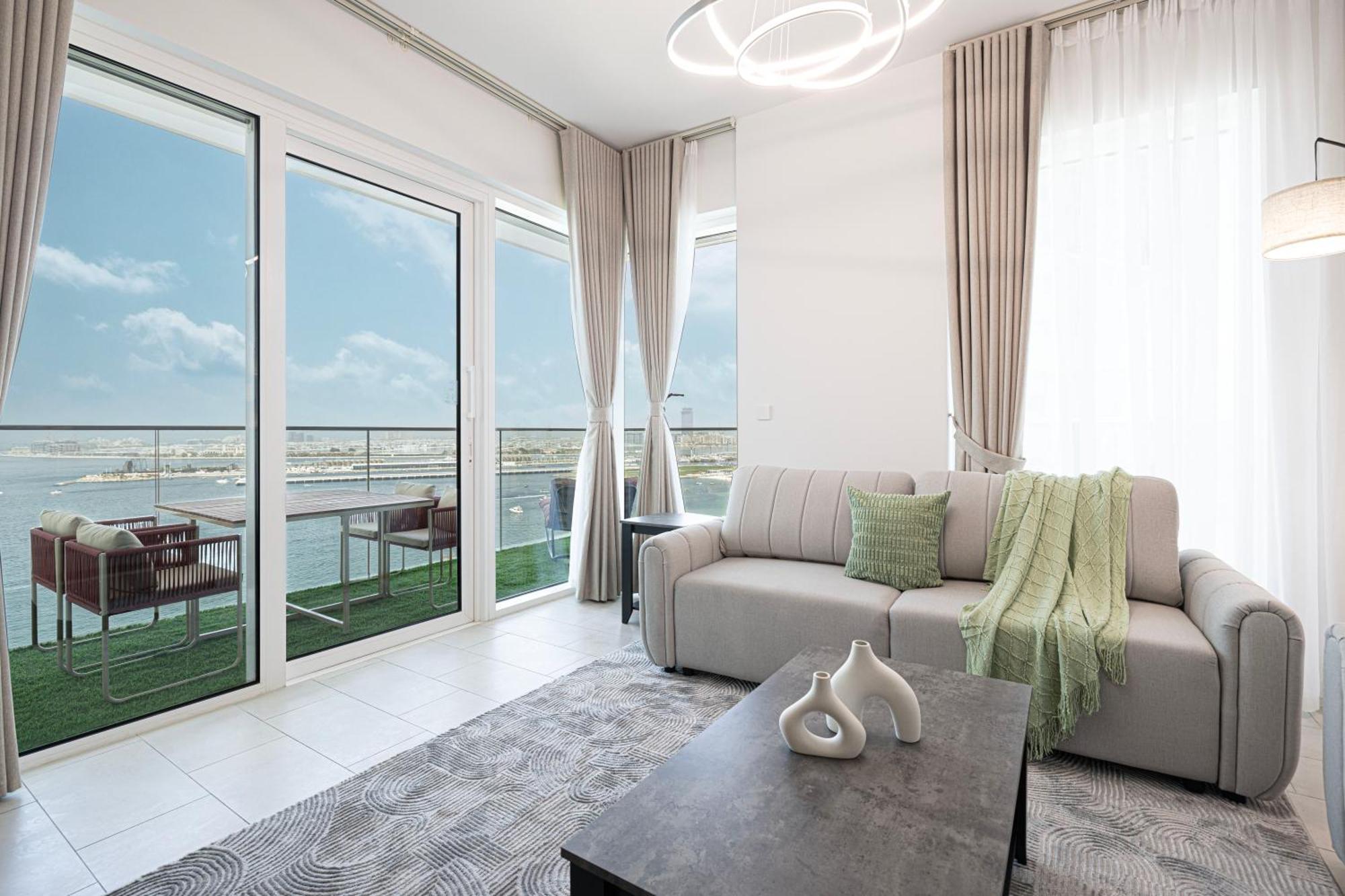 Excellent 2 Bedrooms With Sea View! Private Beach, La Vie In Jbr! Apartment Dubai