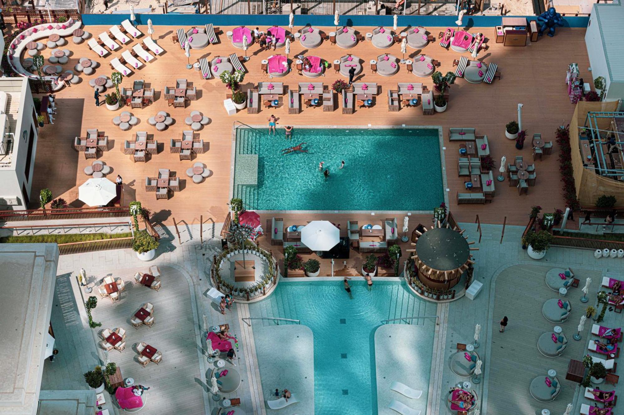 Excellent 2 Bedrooms With Sea View! Private Beach, La Vie In Jbr! Dubai