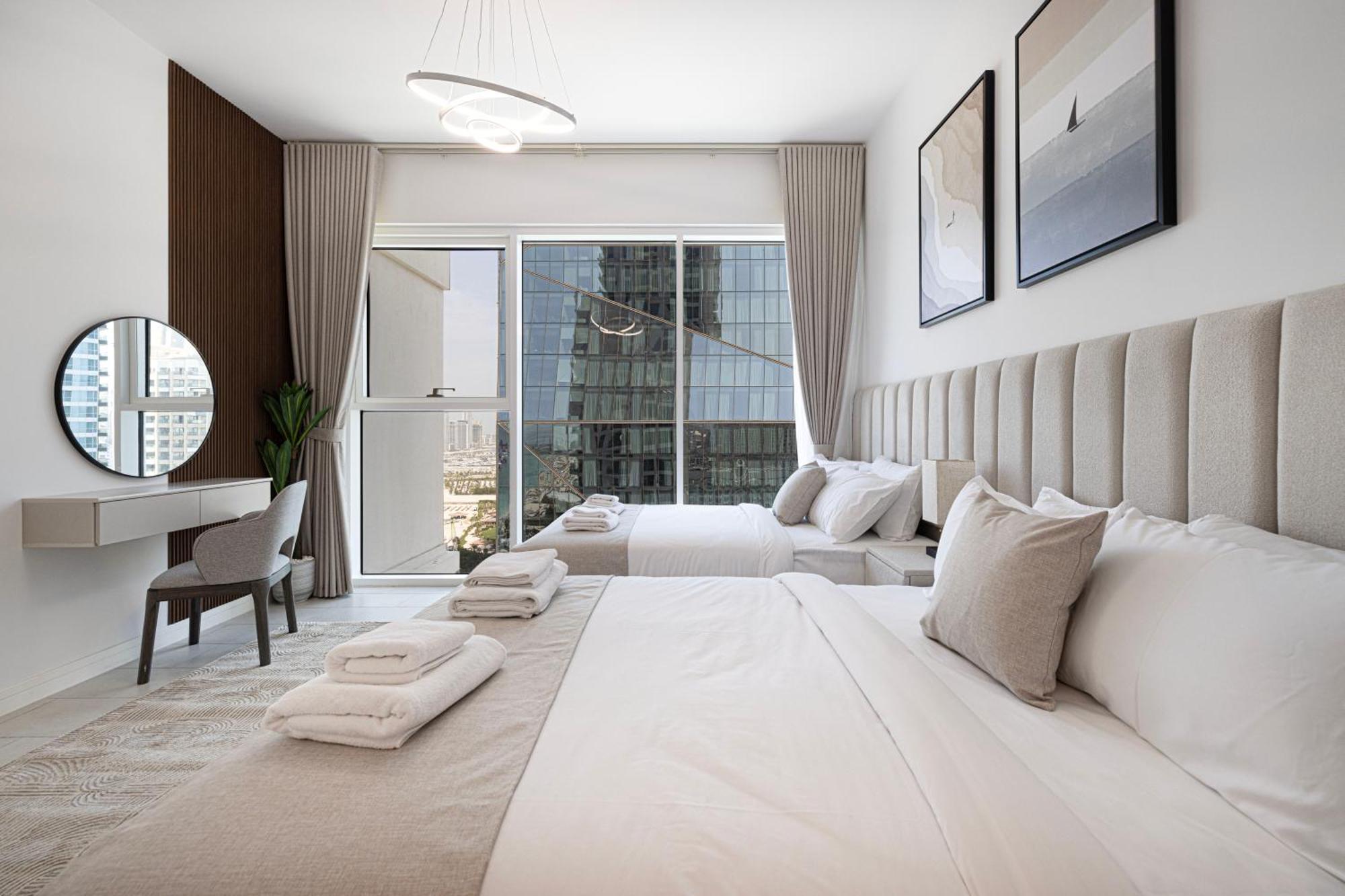 Excellent 2 Bedrooms With Sea View! Private Beach, La Vie In Jbr! Apartment Dubai