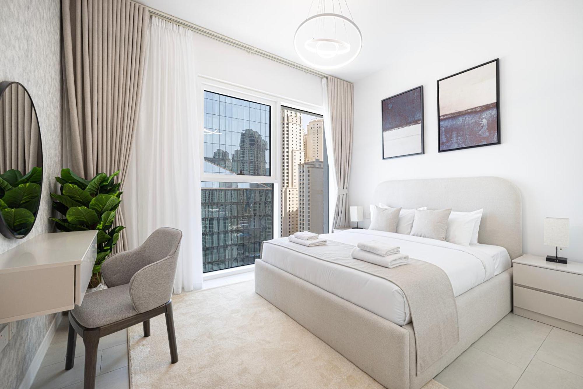 Excellent 2 Bedrooms With Sea View! Private Beach, La Vie In Jbr! Apartment