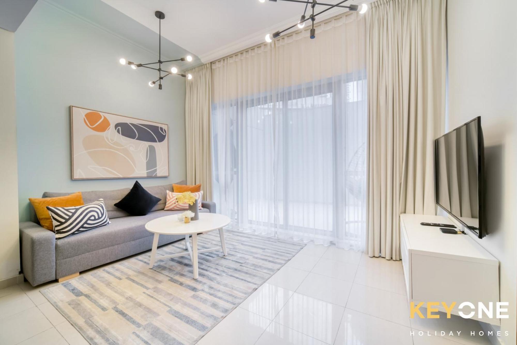 Contemporary One Bedroom 3