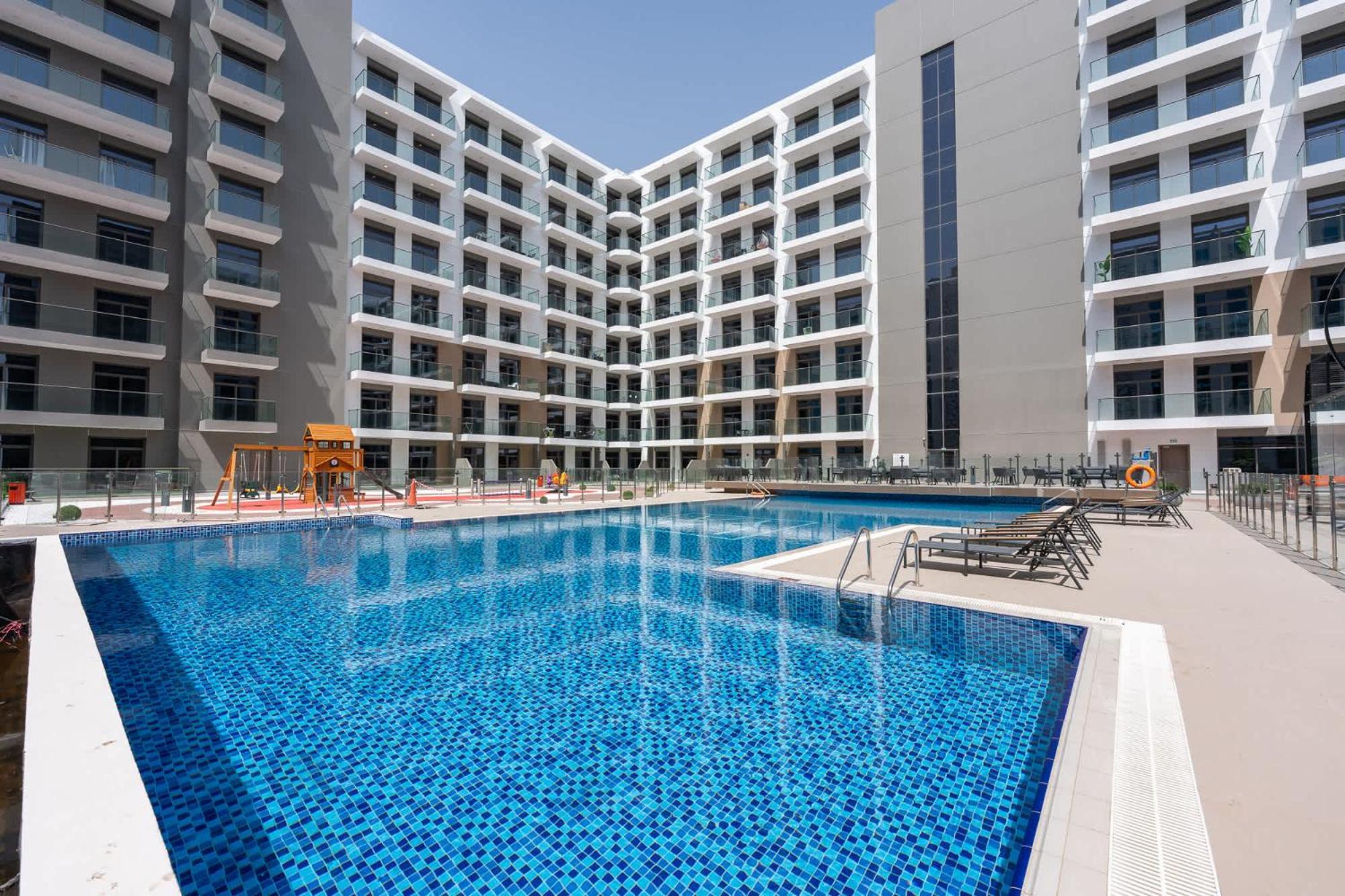 Heart Captivating In Laya Heights * Dubai