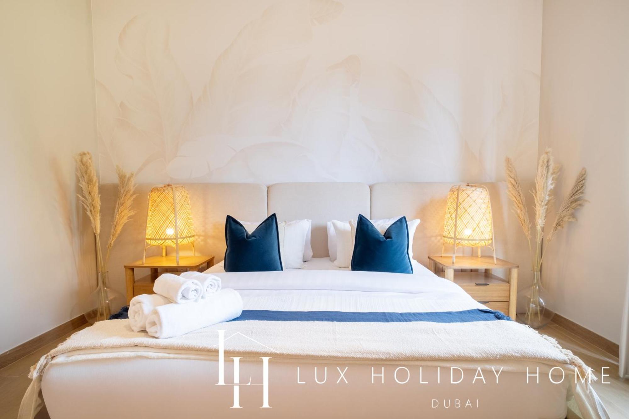 Apartment Lux The La Luxury Burj View 3