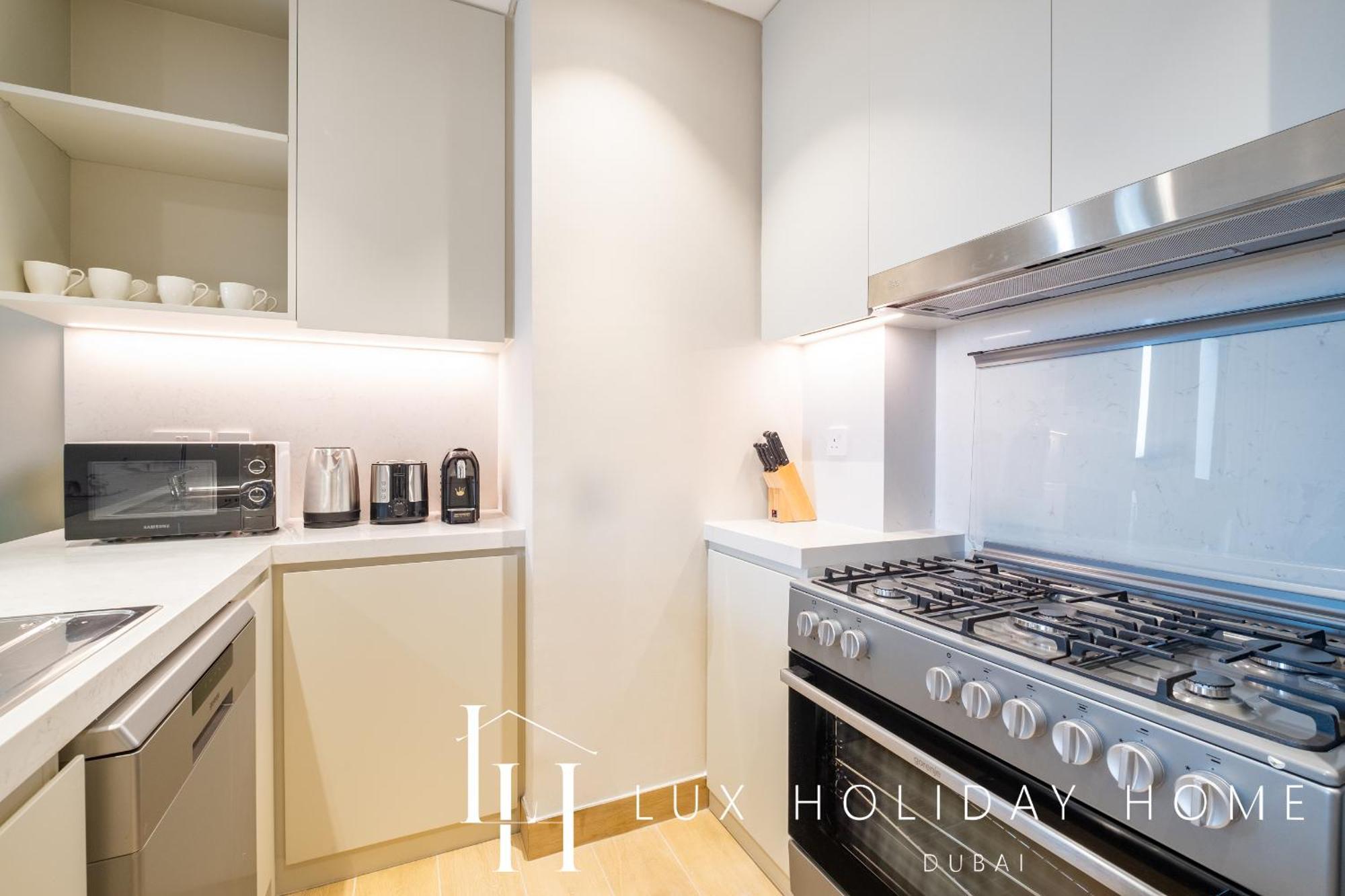 Apartment Lux The La Luxury Burj View 3