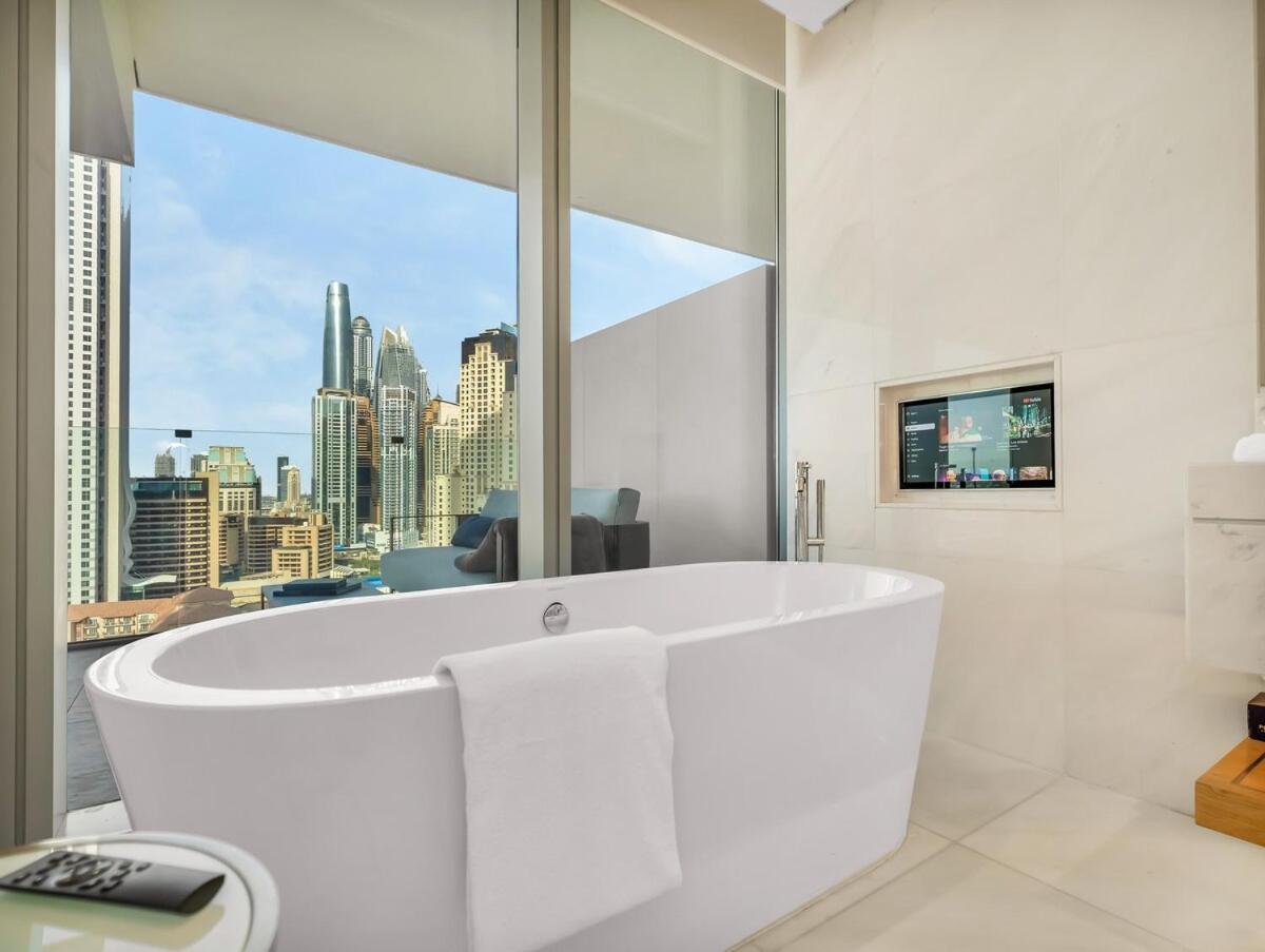 1br Five Luxe - Pool & View - Private Hot Tub - Ventura Apartment *