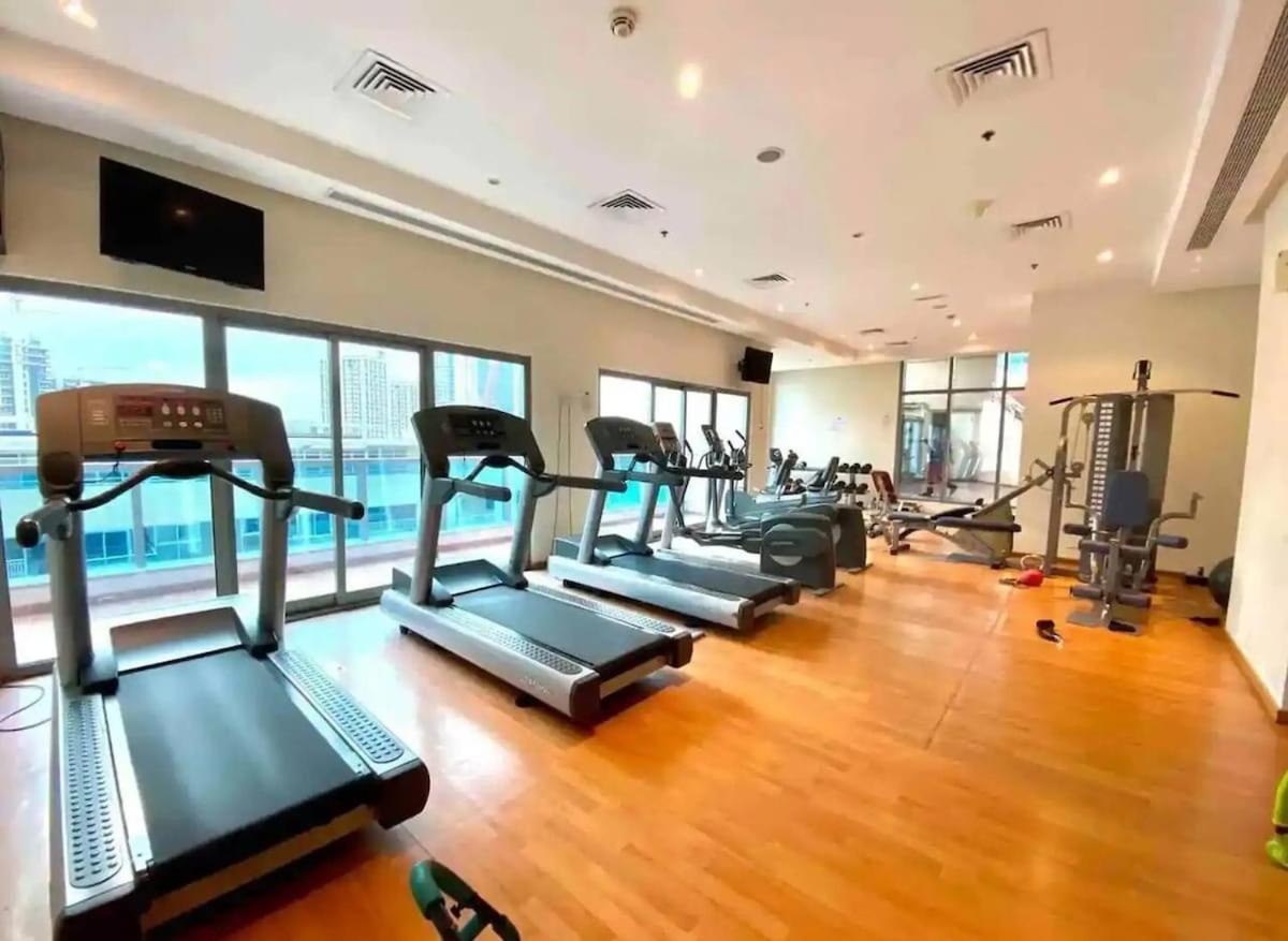 One Bedroom In Marina Near Z1911 *