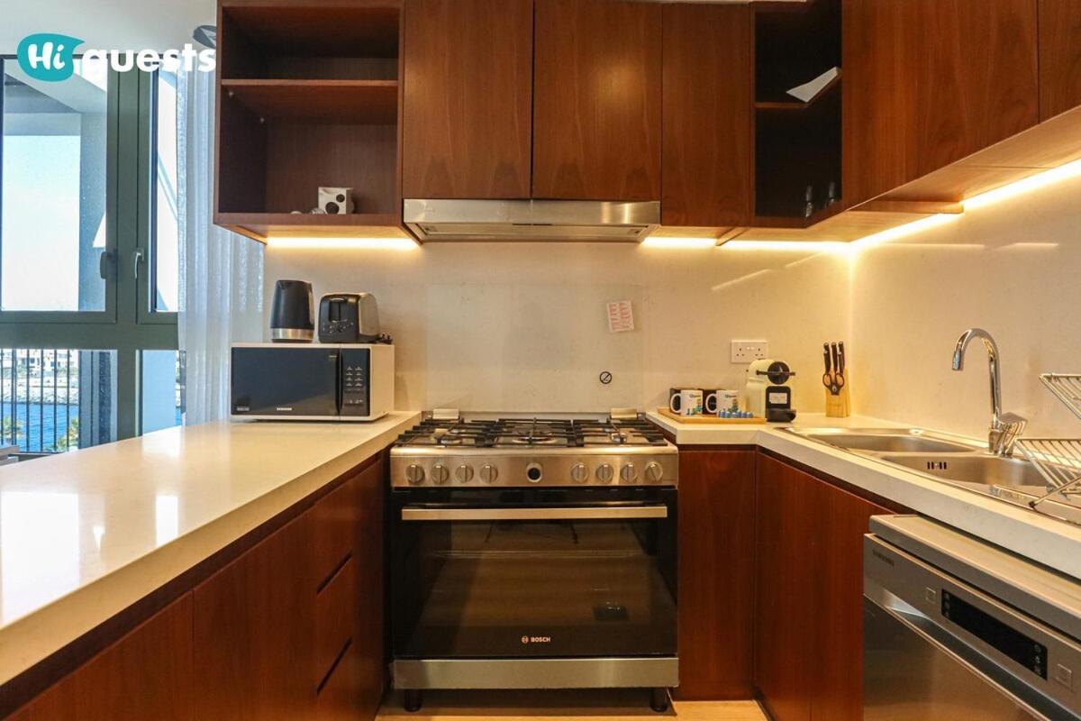 Higuest - Coastal Luxury 2br In La Beachside Bliss Apartment *