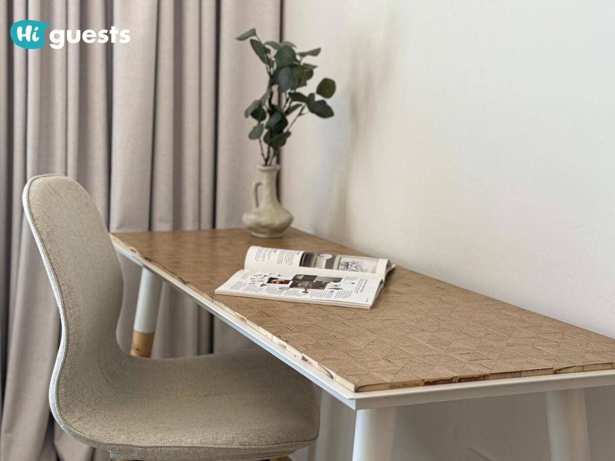 Higuest - Coastal Luxury 2br In La Beachside Bliss Apartment