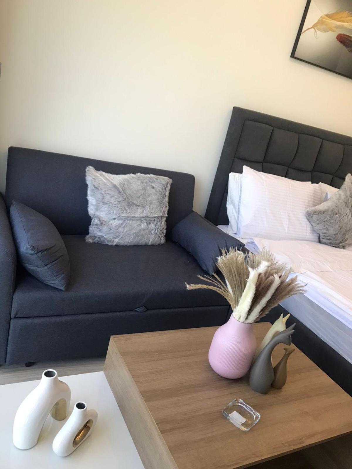 Apartment Delightful Modern Azizi Dubai