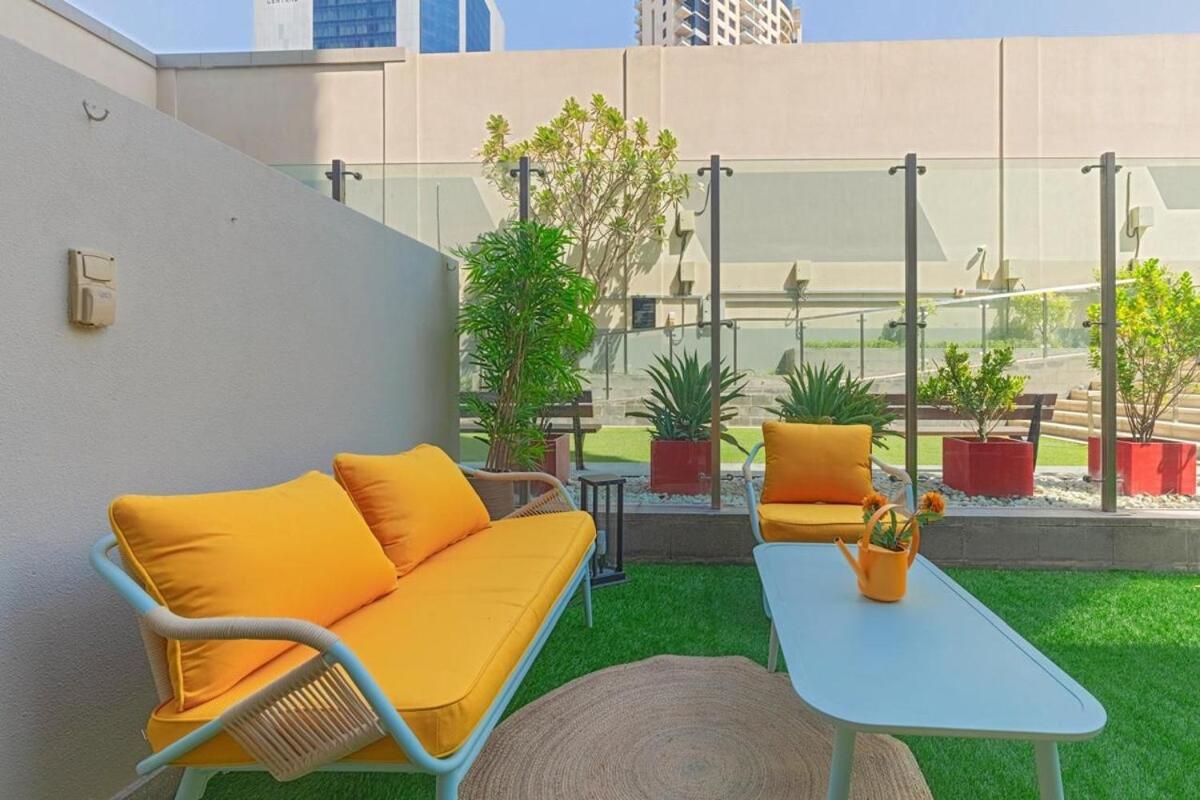 Hawaii In Downtown Apartment Dubai