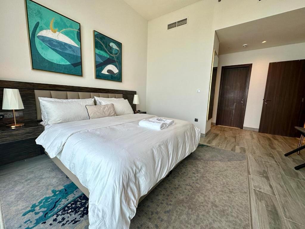 Dvr 1 Bedroom In Awani Palm View