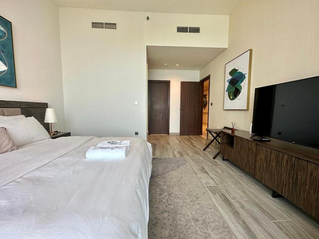 Apartment Dvr 1 Bedroom In Awani Palm View