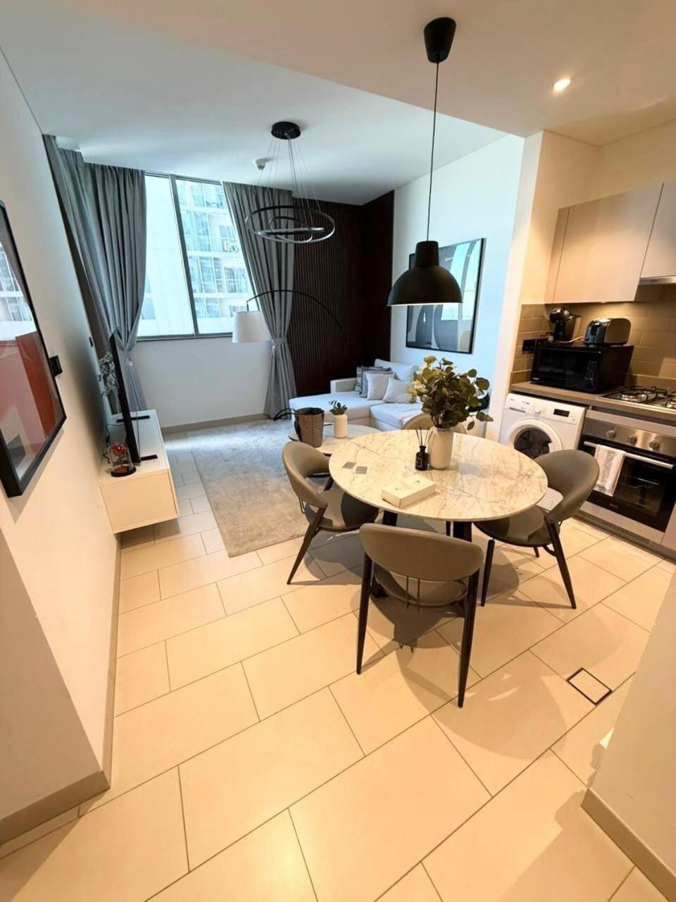 Brand New Modern Great Location
