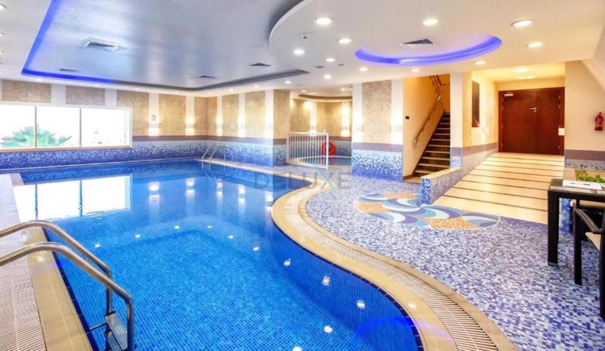 Apartment Renovated Unit With Skyscraper Views, Close To Jbr Beach, Elite Residence, Marina By Deluxe Homes