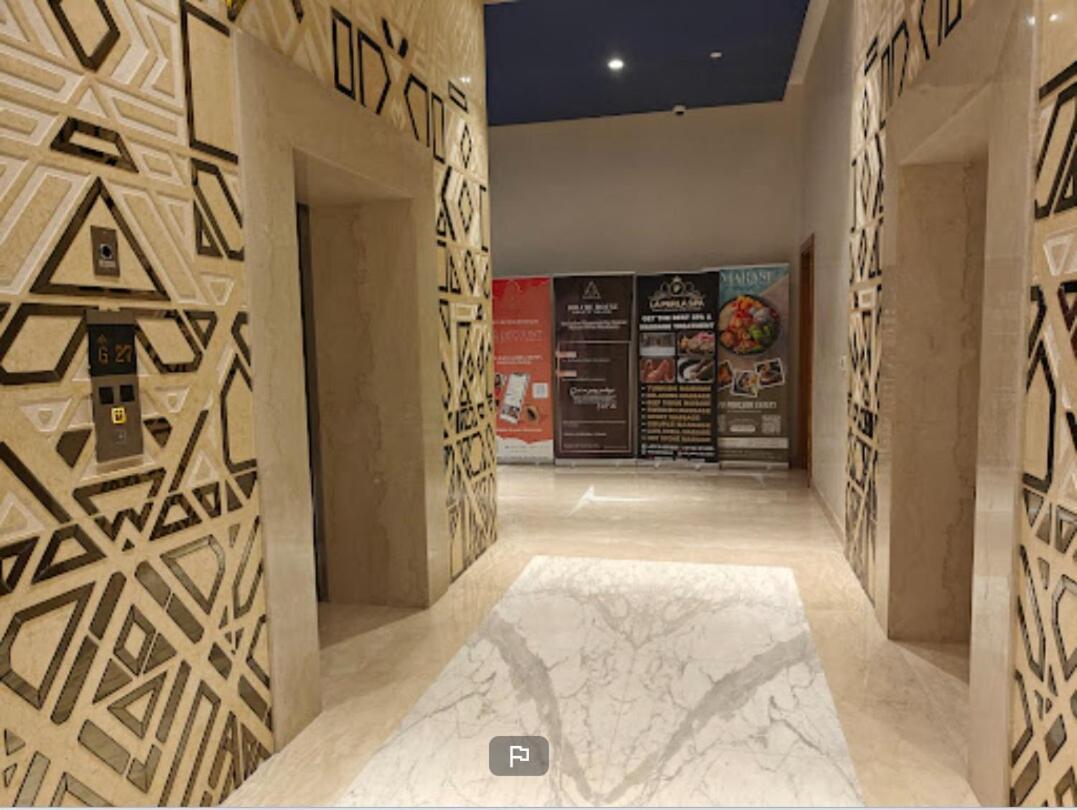 Apartment Vogue Damac Maison Prive, Pool & Canal Views, Spacious Kitchen Prime Business Bay Location, Near Downtown, Burj Khalifa & The Mall