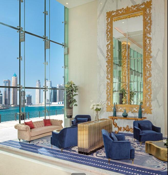 Vogue Damac Maison Prive, Pool & Canal Views, Spacious Kitchen Prime Business Bay Location, Near Downtown, Burj Khalifa & The Mall