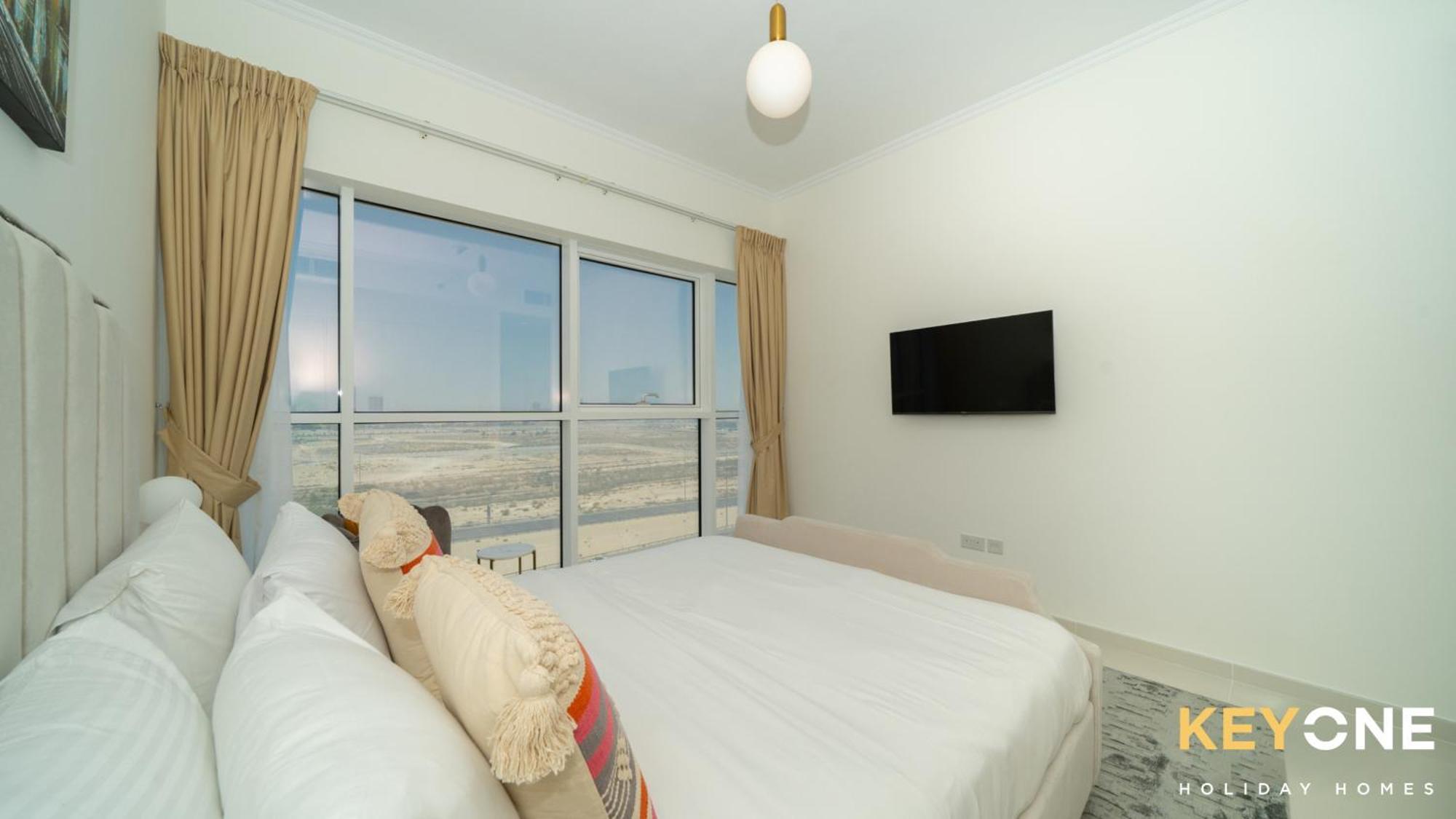Carson Elegant Living In One Bedroom Dubai