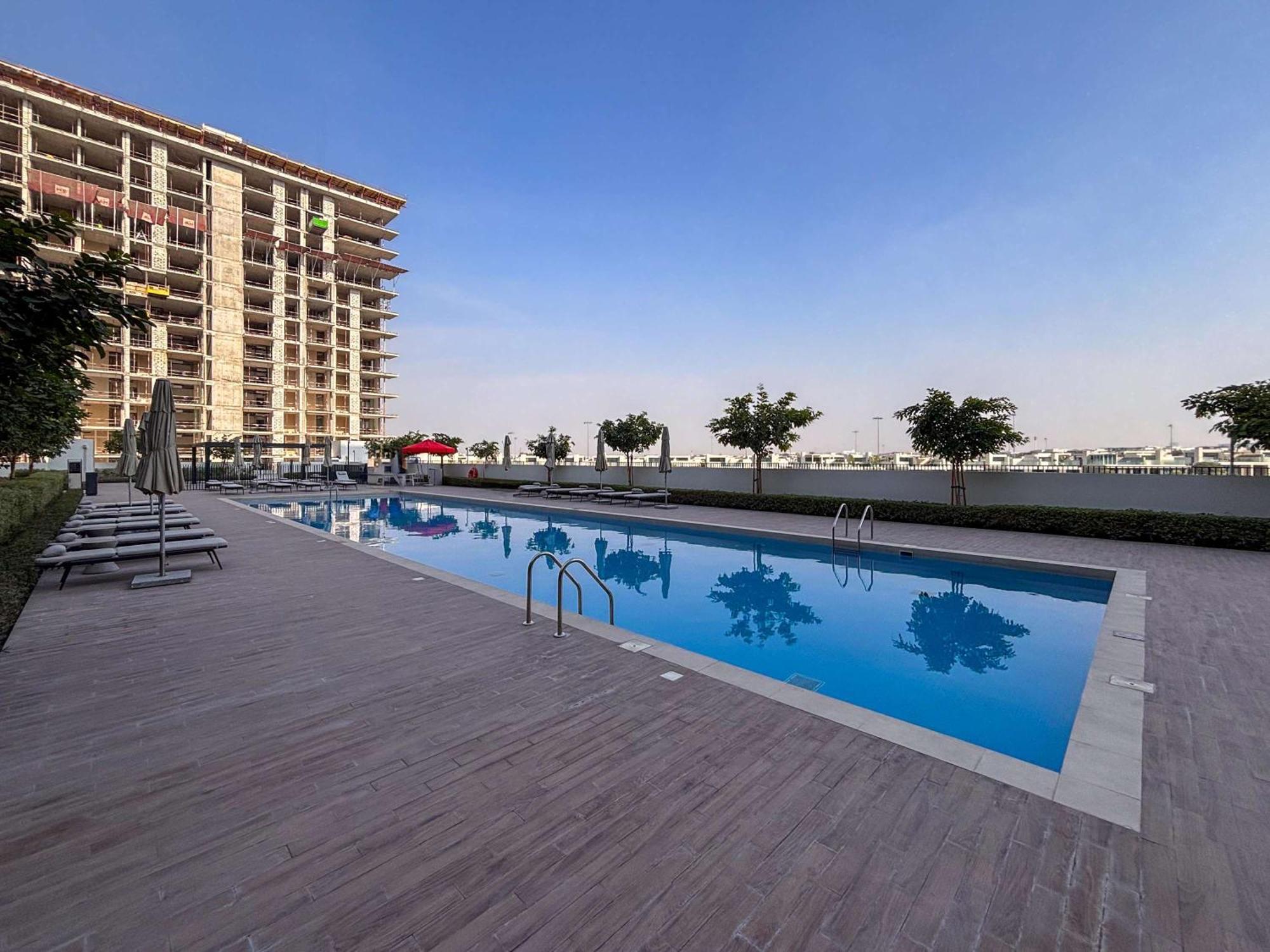 Apartment Frank Porter - Golf Dubai