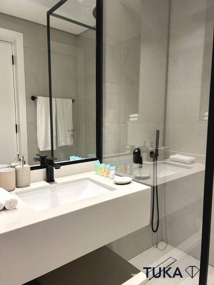 Apartment Spacious - Al Furjan - 10mn To Marina & Jbr