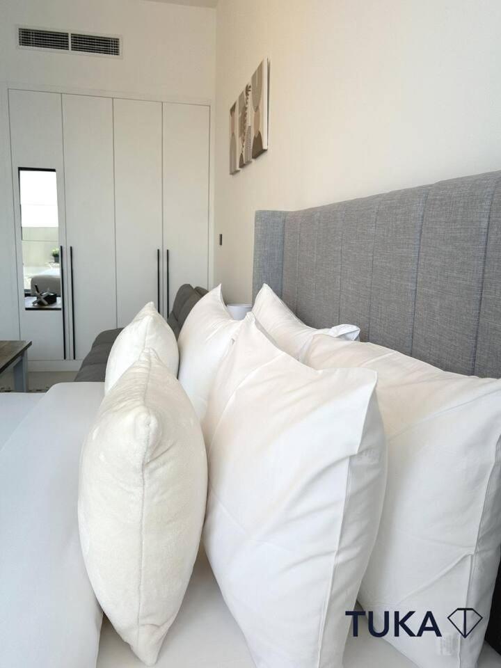 Spacious - Al Furjan - 10mn To Marina & Jbr Apartment