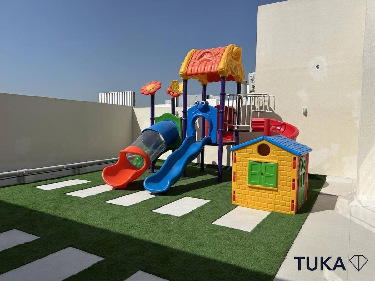 Spacious - Al Furjan - 10mn To Marina & Jbr Dubai