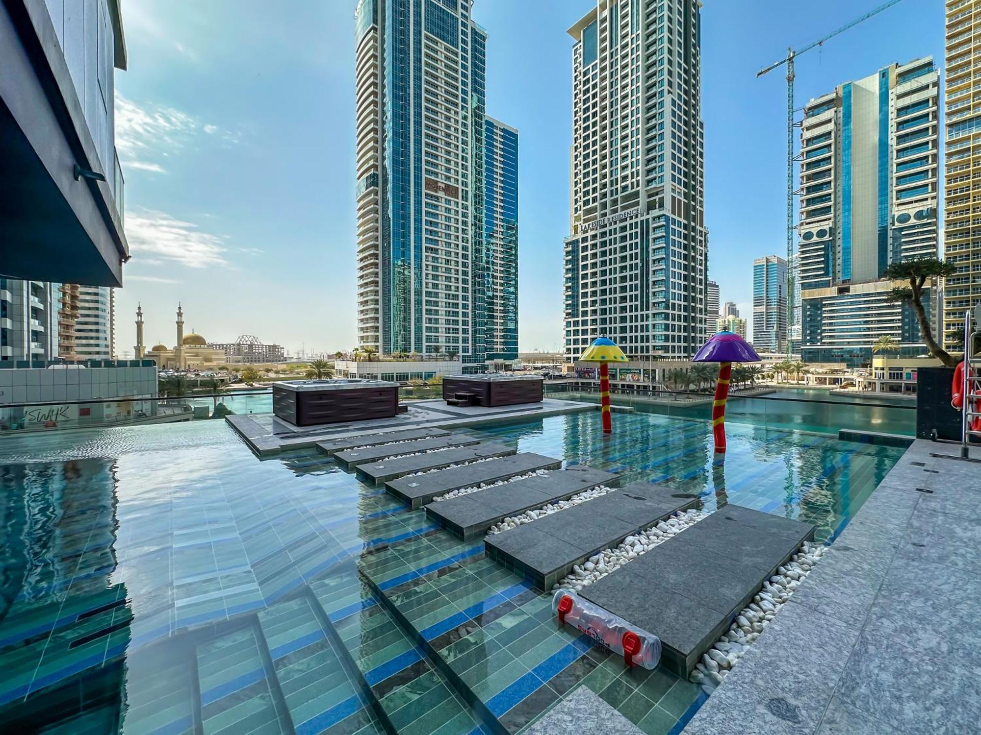 Mbl Royal, Jlt -one Bedroom With View * Dubai