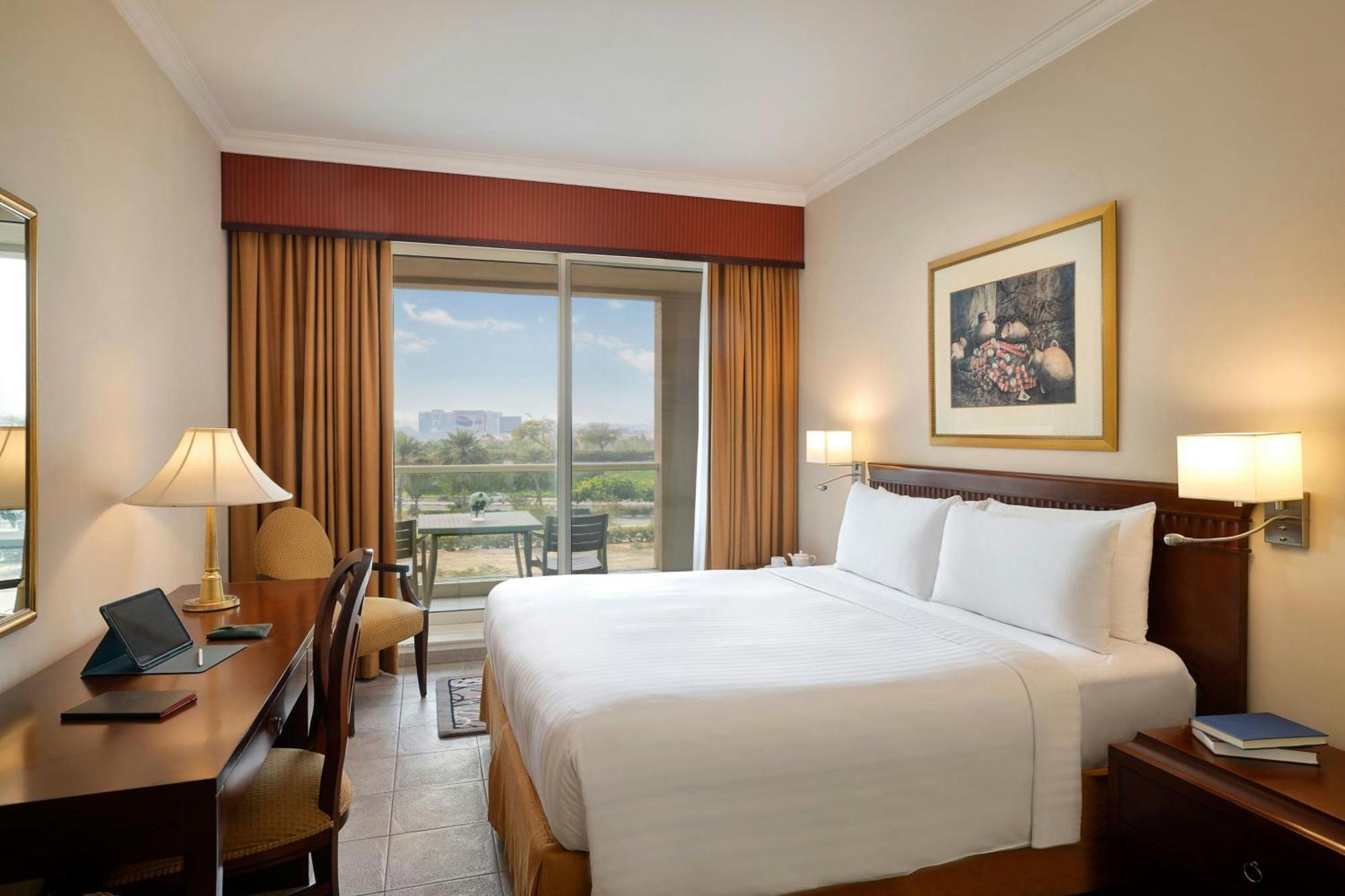 Marriott Executive Creek 4* Dubai