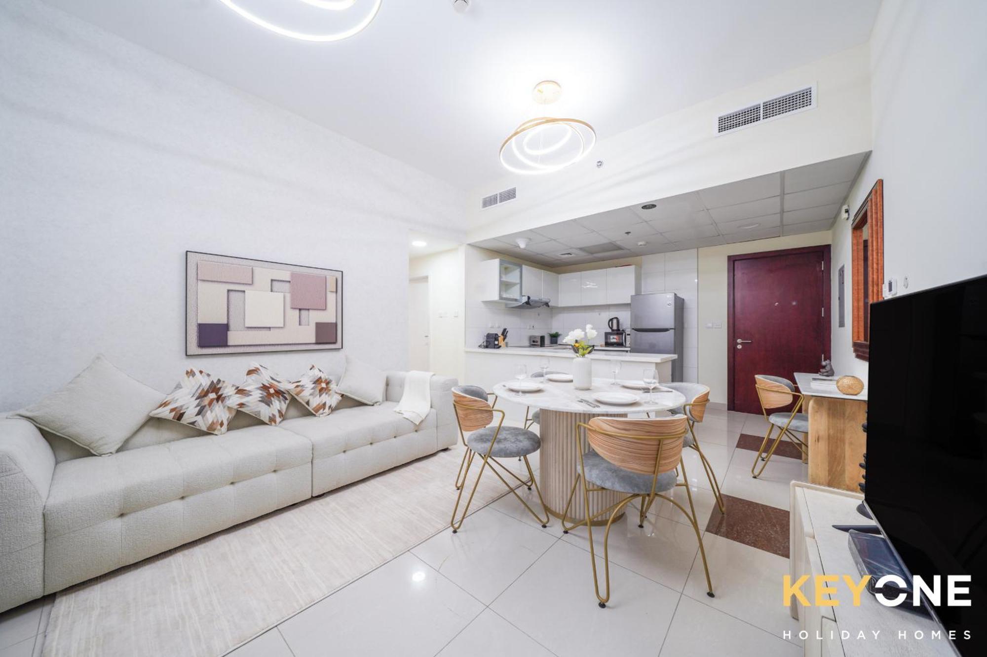 Magnificent Two Bedroom Beachfront 1