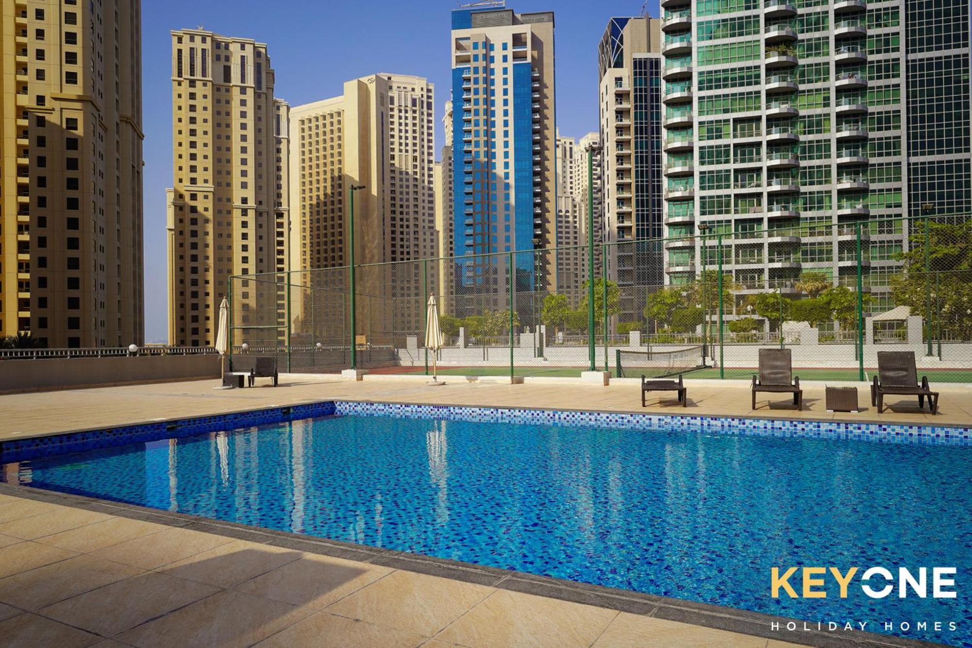 Apartment Magnificent Two Bedroom Beachfront 1